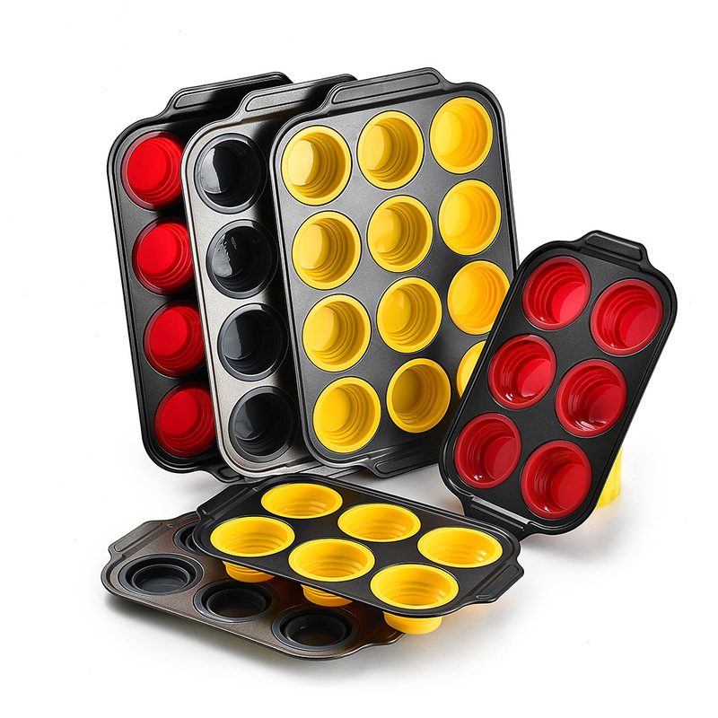 Foremka do pieczenia z przyciskiem jednoklikowym