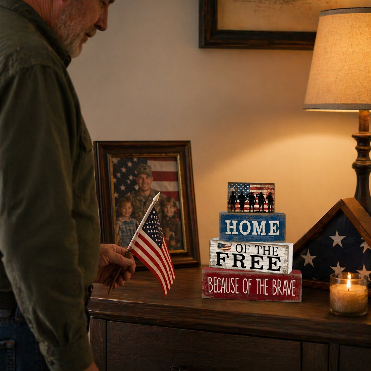 Independence Day Patriotic Memorial Wooden Letter Decorative Ornament