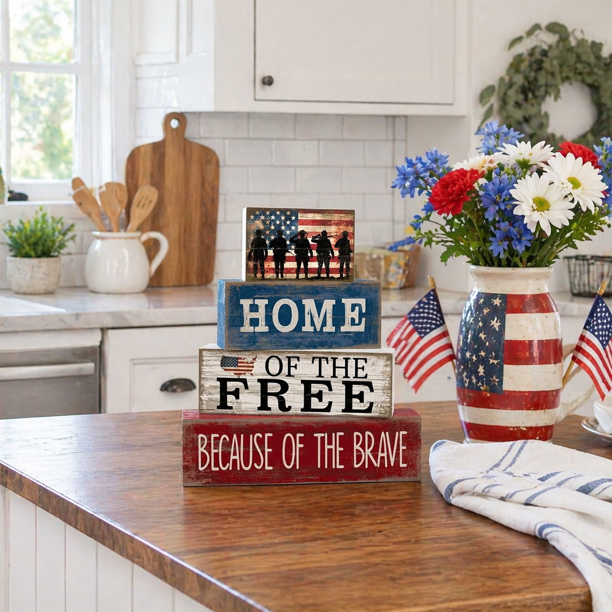 Independence Day Patriotic Memorial Wooden Letter Decorative Ornament