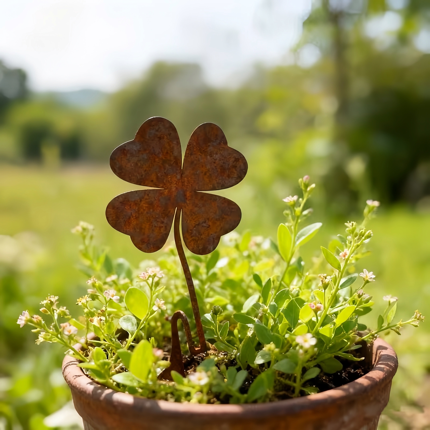 Rustic Four-Leaf Clover Metal Garden Stake