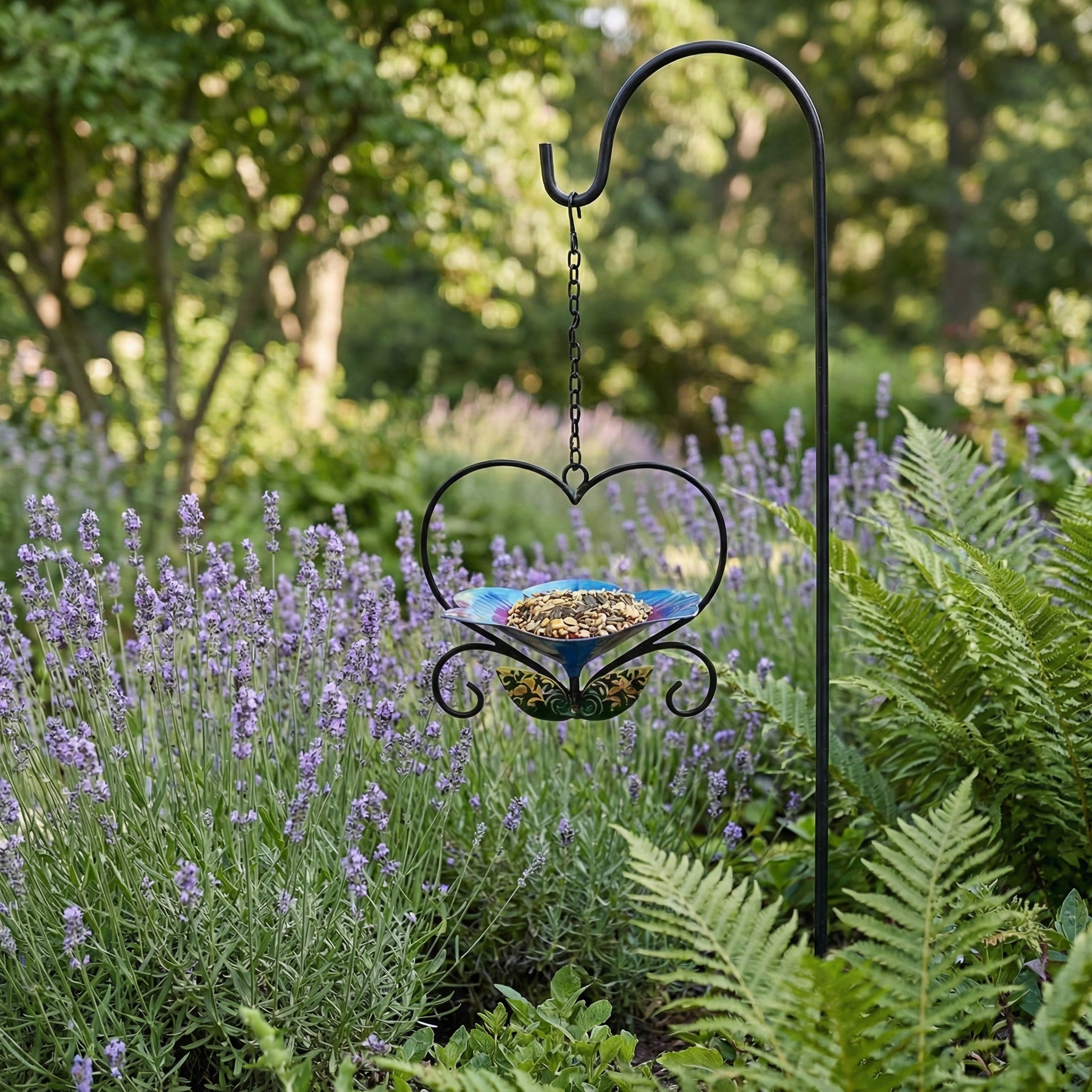 Heart-Shaped Wrought Iron Flower Bird Feeder