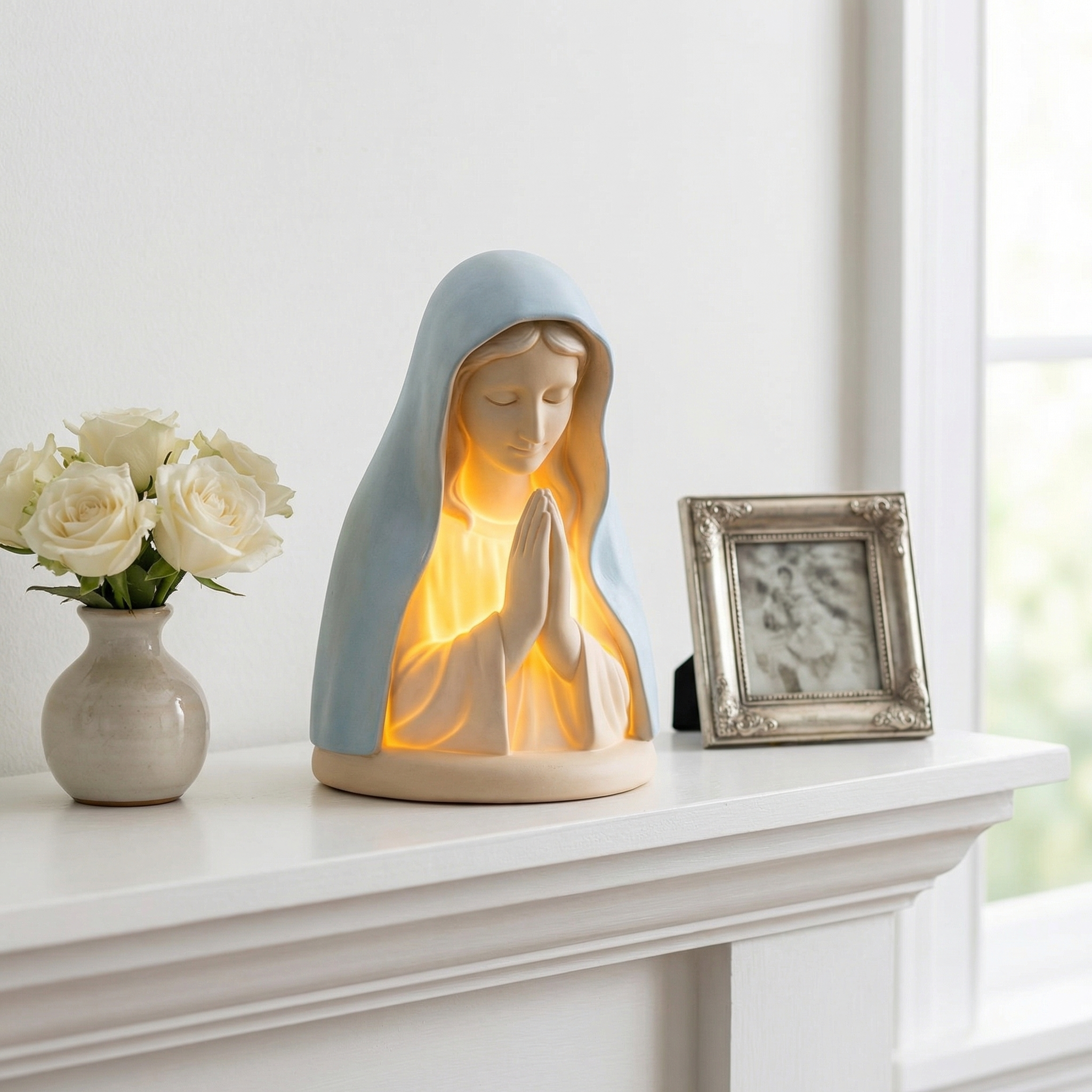 Virgin Mary Prayer Night Light – Battery-Operated Resin Religious Décor