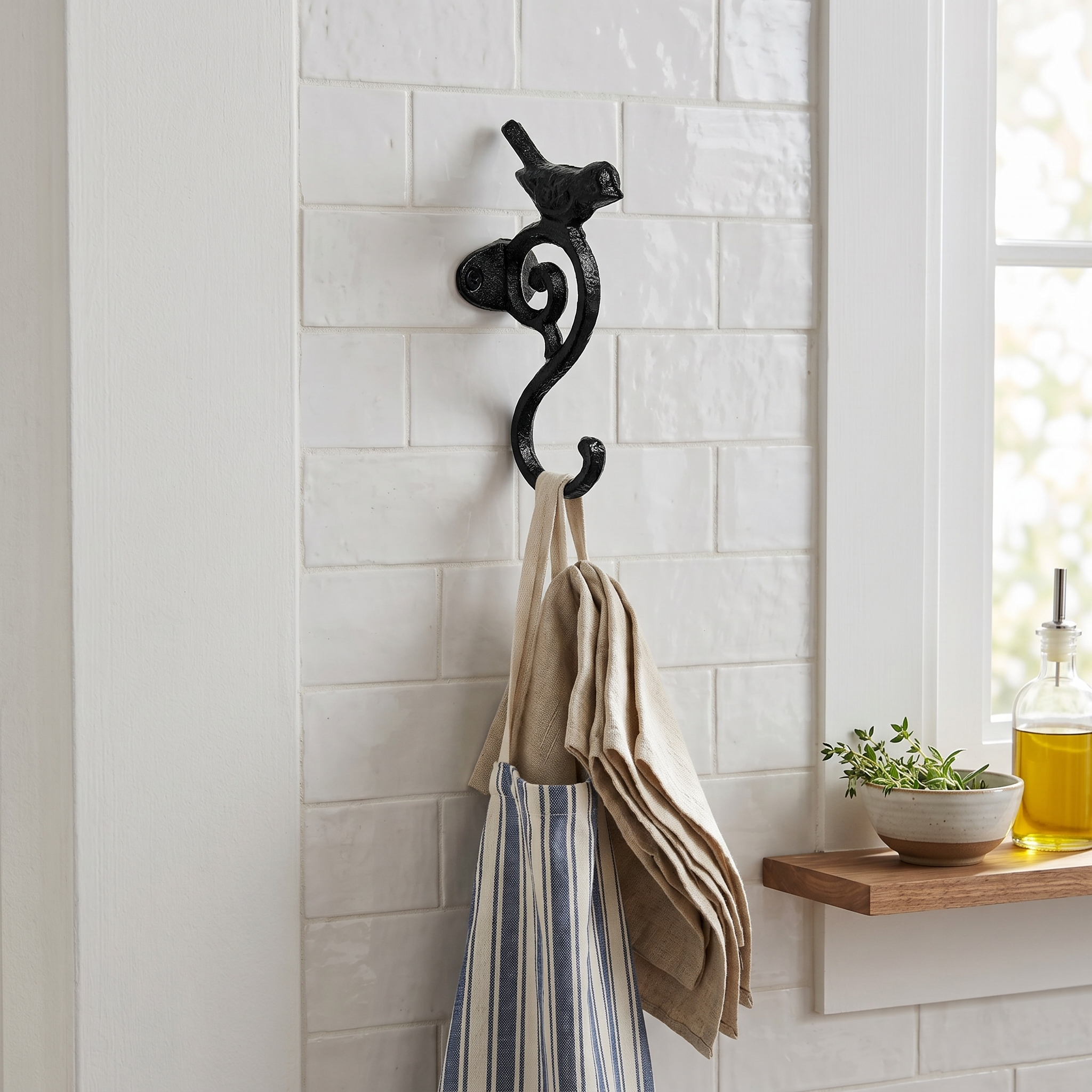 Rustic Cast Iron Bird Wall Hook Hanger