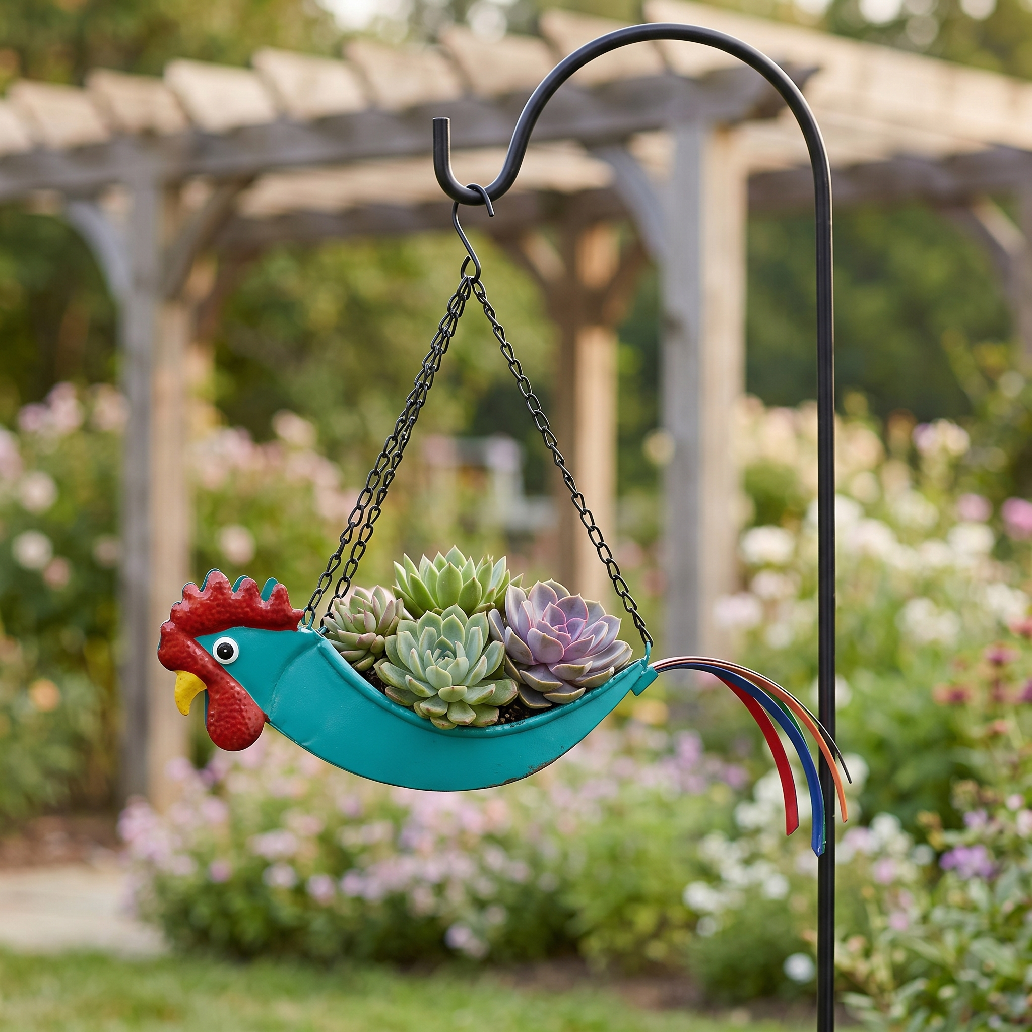 Metal Rooster Hanging Planter for Succulents, Rustic Farmhouse Outdoor Flower Pot Basket