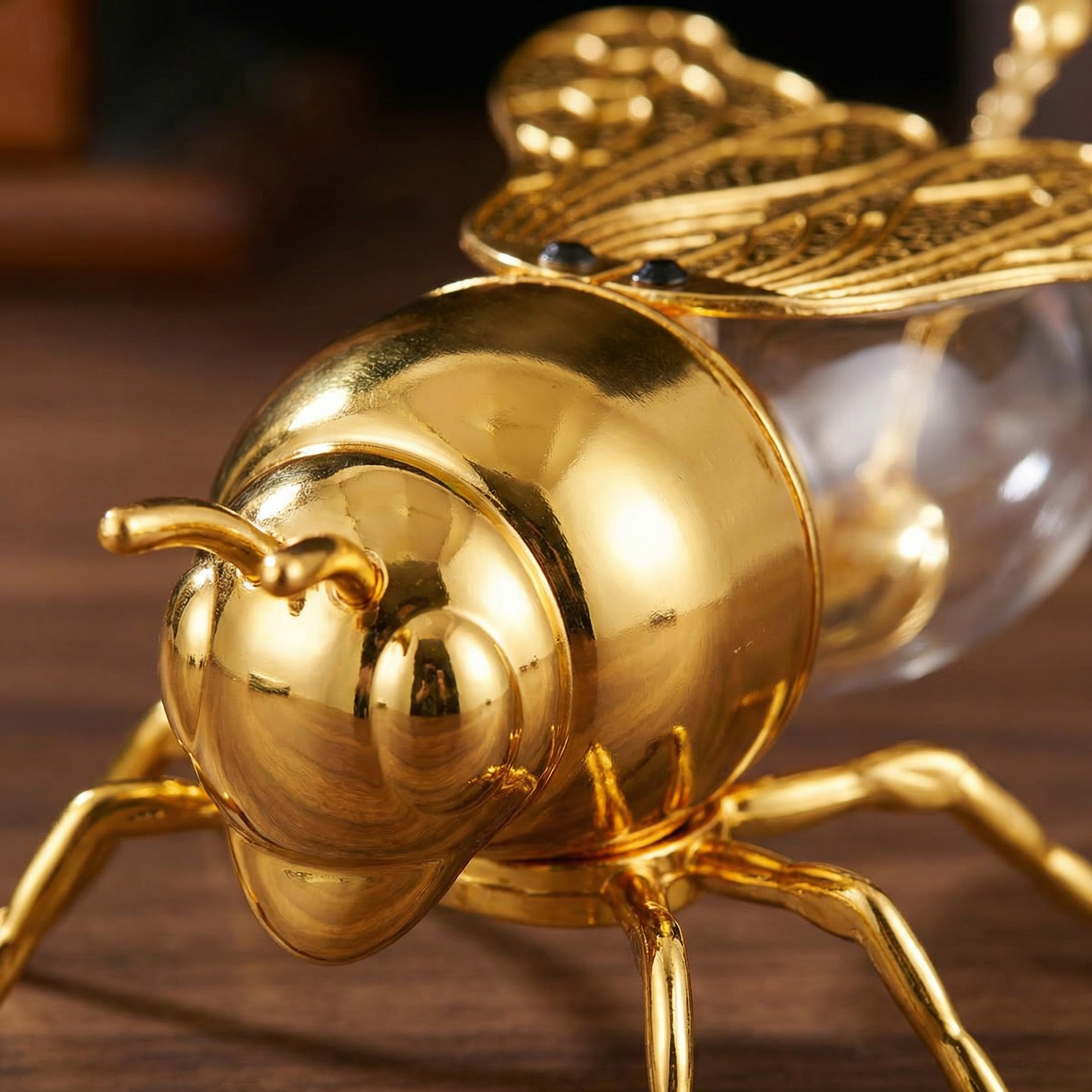 Bee Honey Jar with Open-Close Wings & Honey Dipper