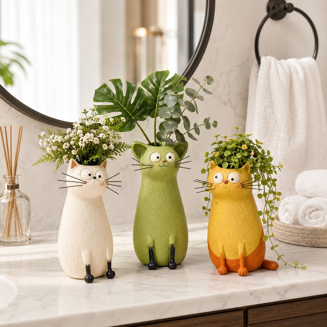 Whimsical Cat Vase Decor