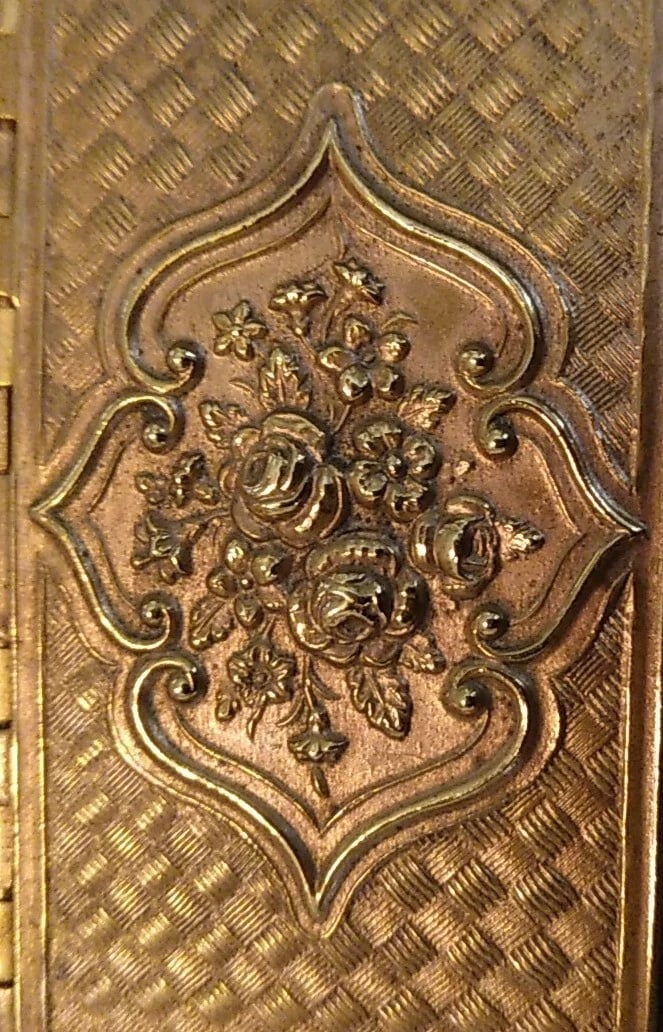 2026 Antique-Style Brass Folding Needle Book