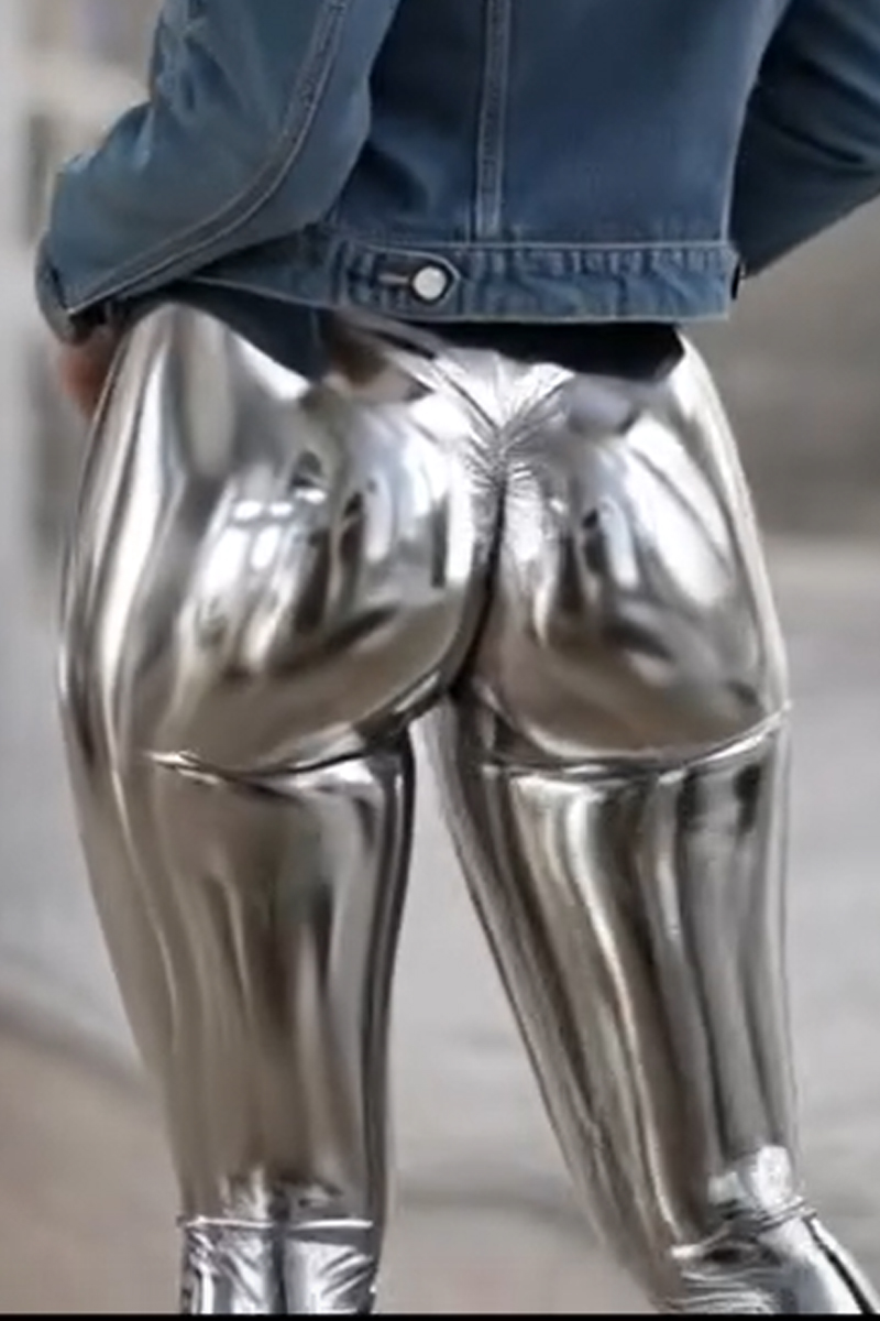 Metallic Silver High-Waist Ruched Booty-Lift Shaping Leggings