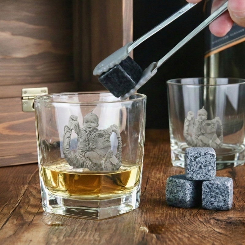 Vasos de Whisky Personalizados con Foto Set de Whisky con Piedras de Hielo y Caja de Madera Regalo para el Día del Padre