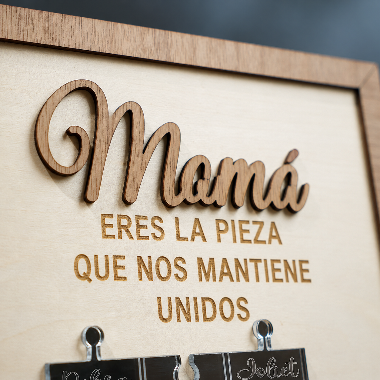 Cuadro Puzzle de Madera Personalizado con Nombres para Mamá Eres la Pieza que Nos Mantiene Unidos Regalo para Mamá