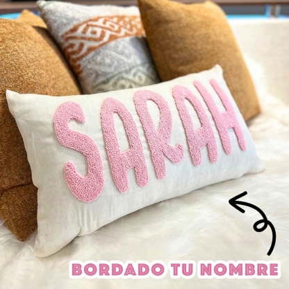 Almohada con Nombre Bordado a Mano Terminada Cojín Punch Needle para Habitación de Bebé Niña Regalo para Recién Nacida