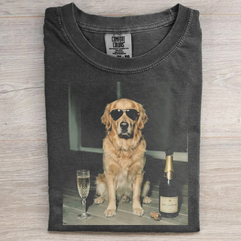 Golden Retriever Drinking Champagne T-shirt