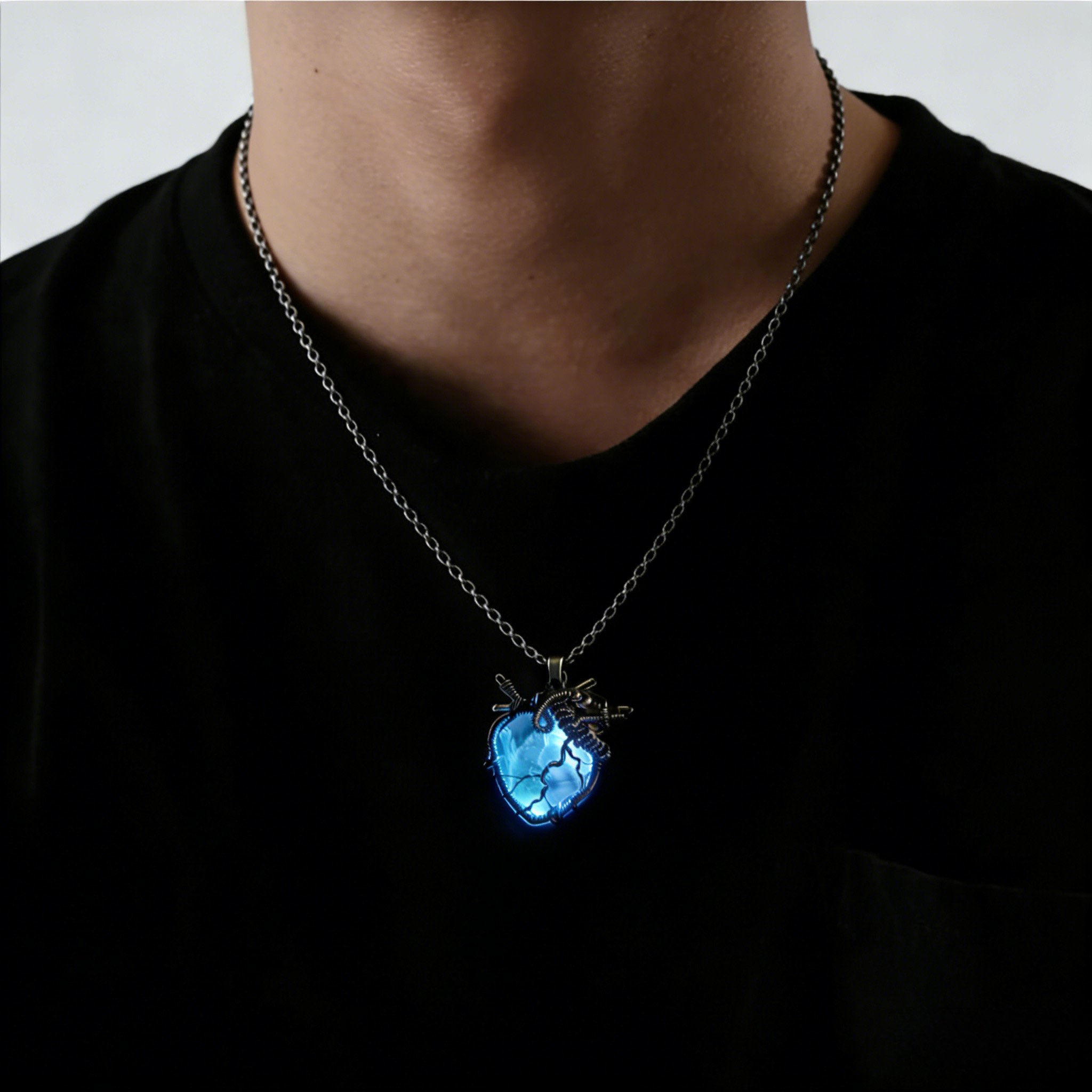 ✨New "Heartbeat" Statement Piece — Breathing Handmade Crystal Heart Necklace🫀