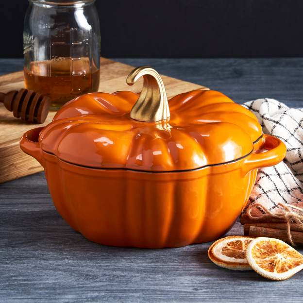 2-Quart / 4-Quart Enameled Cast Iron Pumpkin Dutch Ovens, Orange