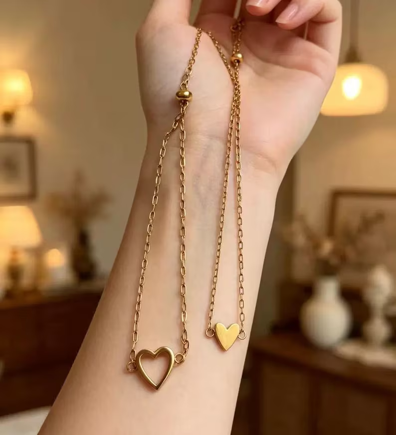 Matching Heart Bracelets for Women – Heart Charm and BFF Friendship Styles