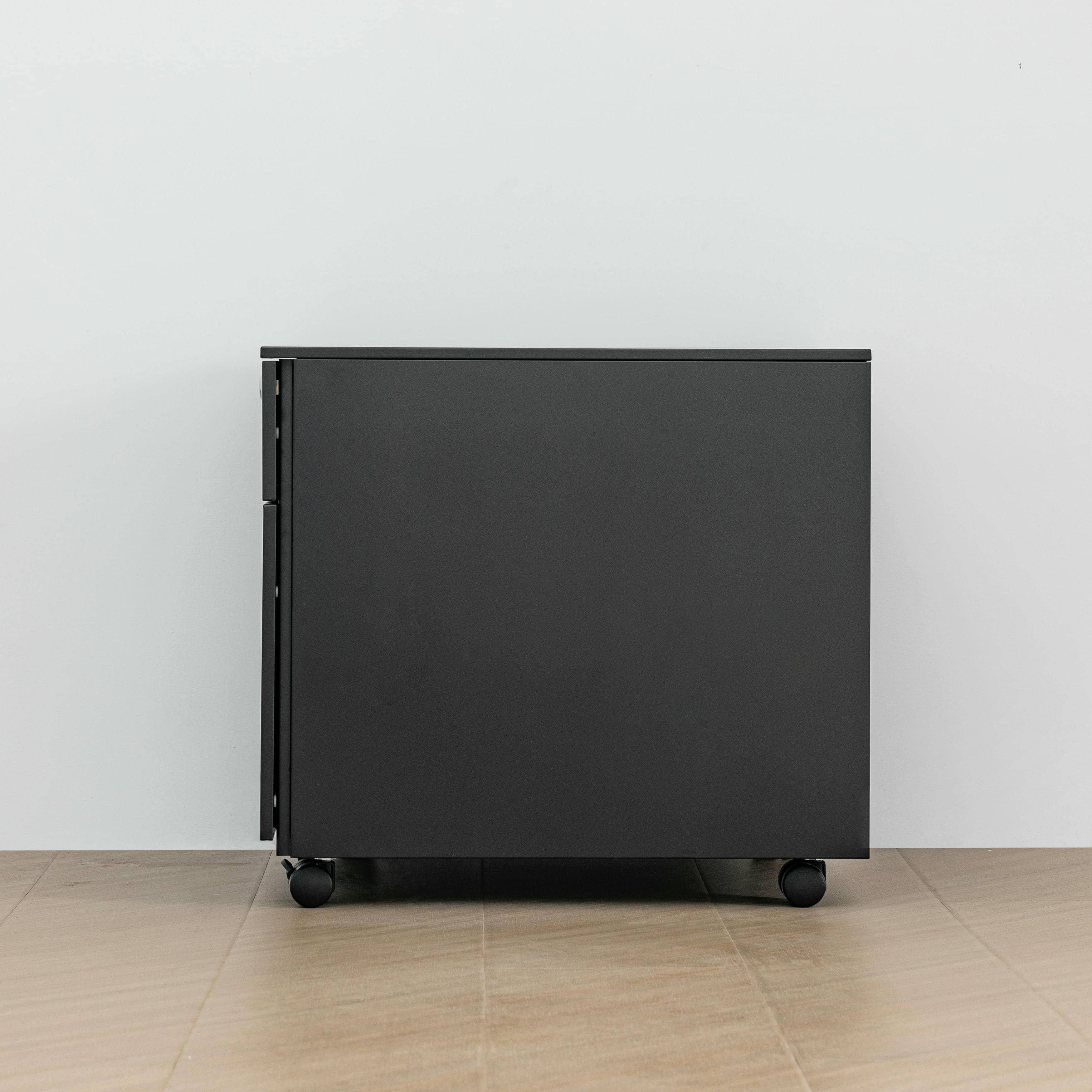 2-drawer mobile pedestal file cabinet