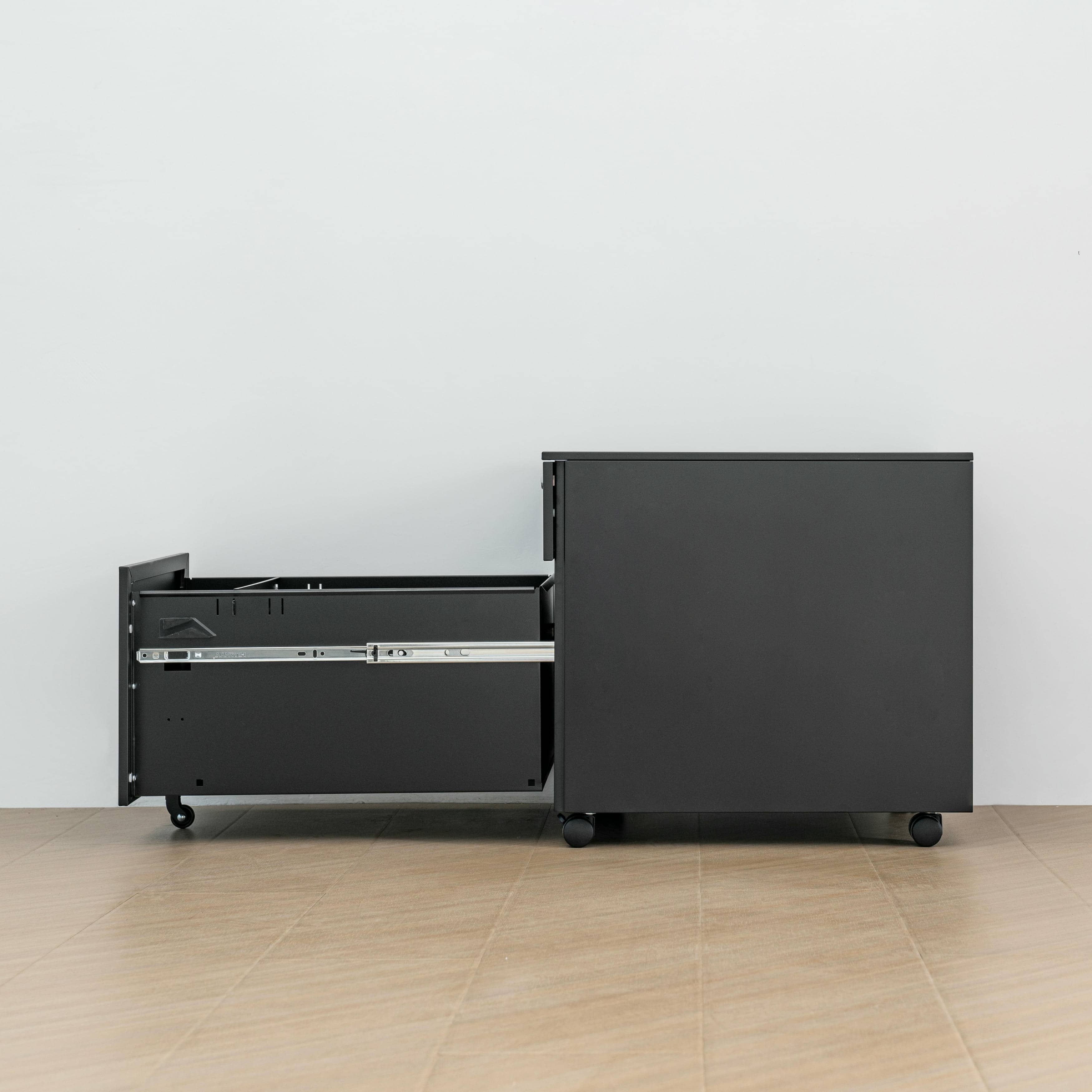 2-drawer mobile pedestal file cabinet