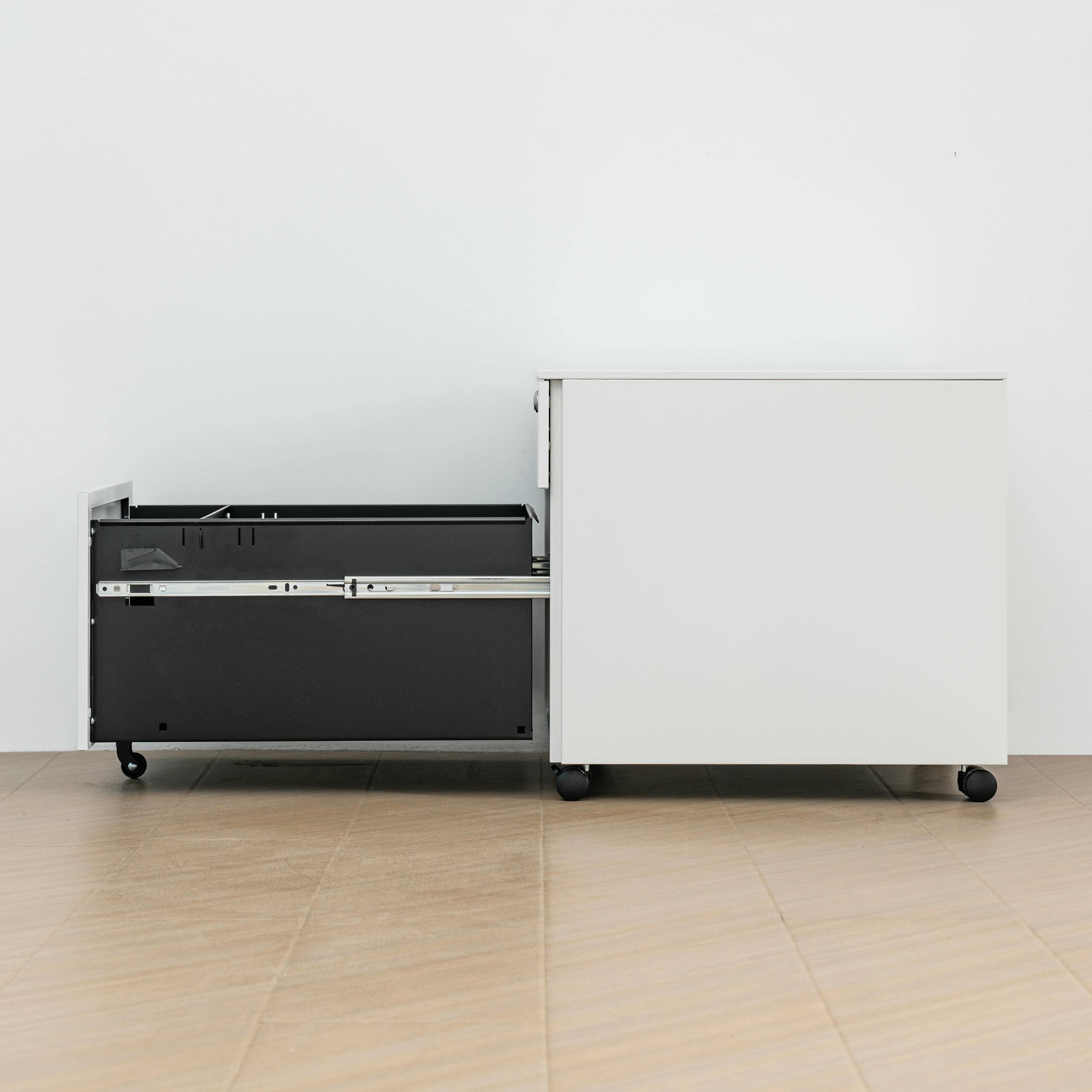 2-drawer mobile pedestal file cabinet