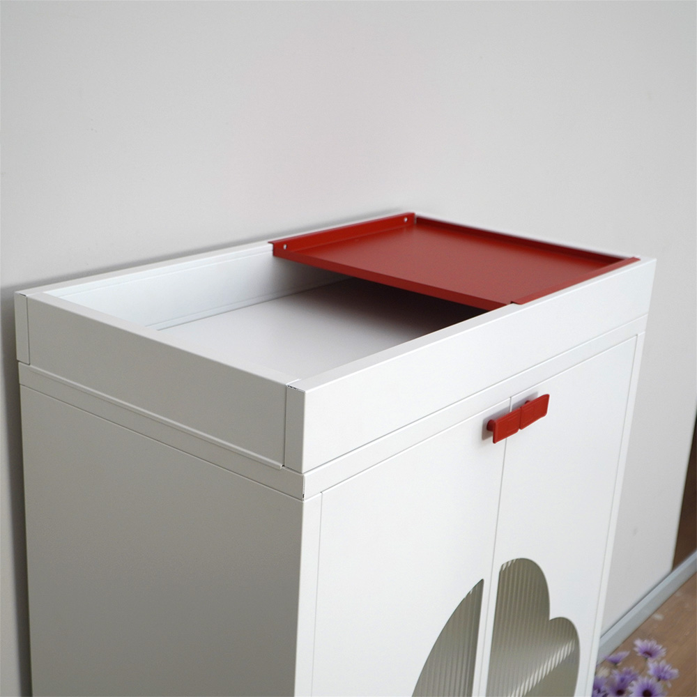 Chinese Style Clover Glass Storage Cabinet