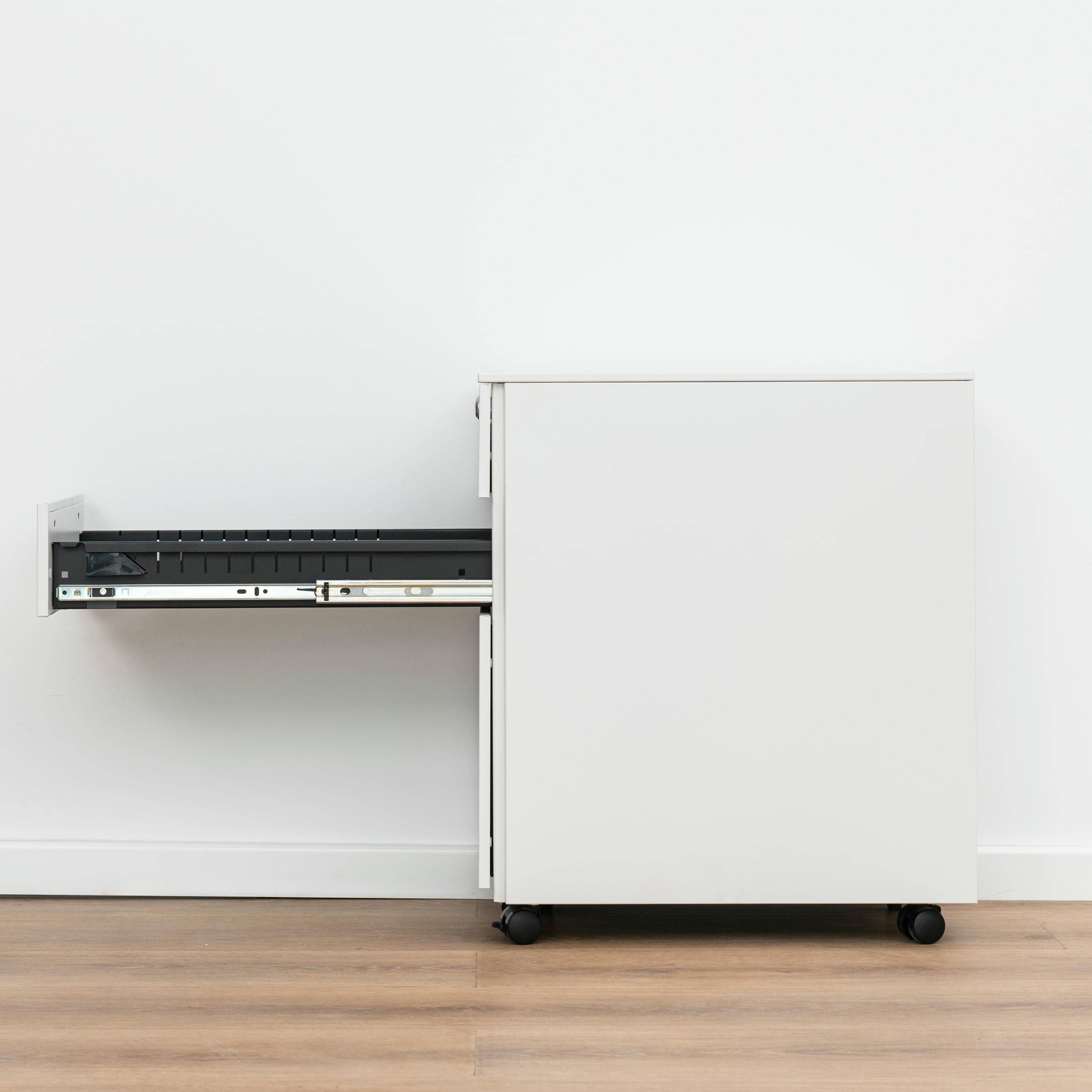 3-drawer mobile pedestal file cabinet,