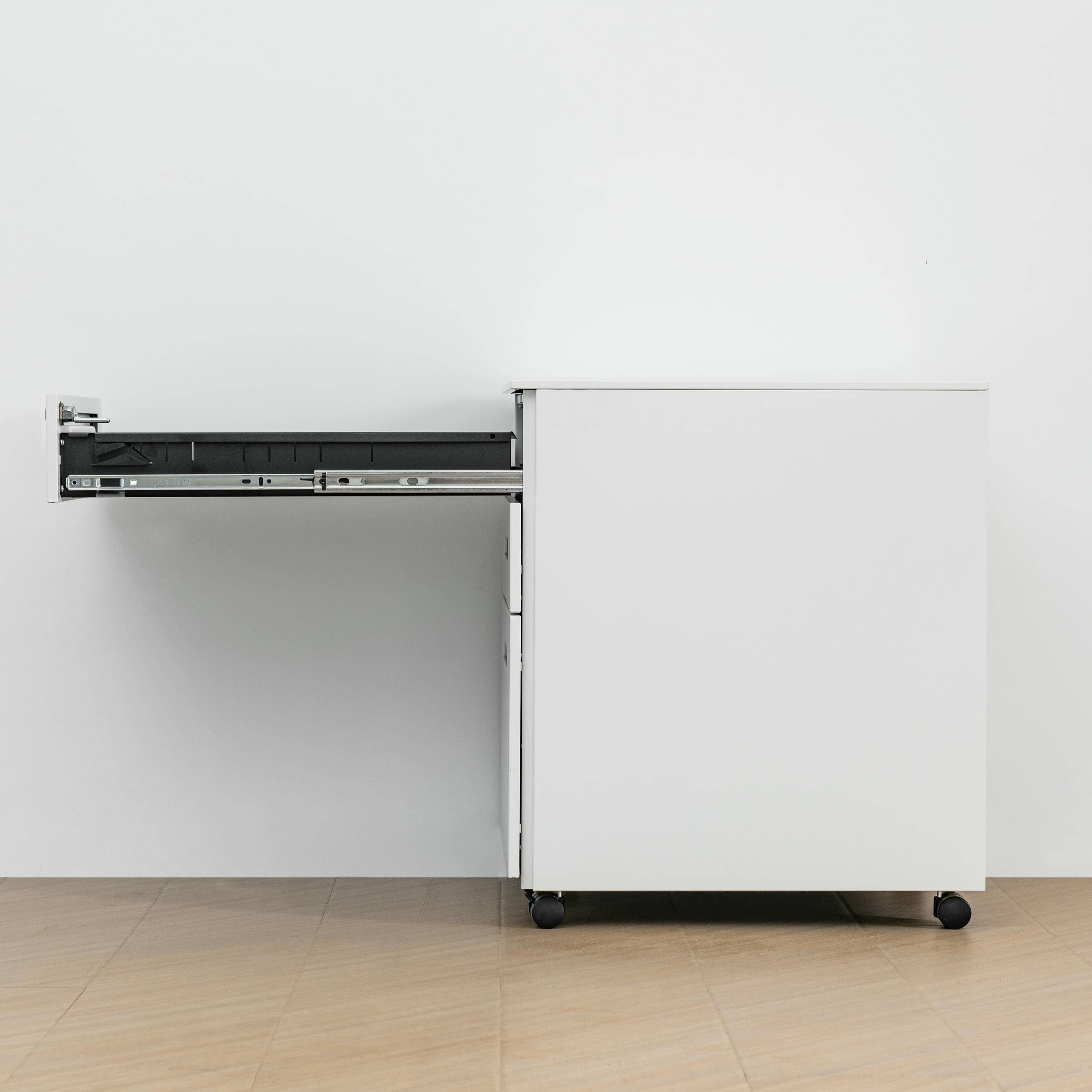 3-drawer mobile steel file cabinet
