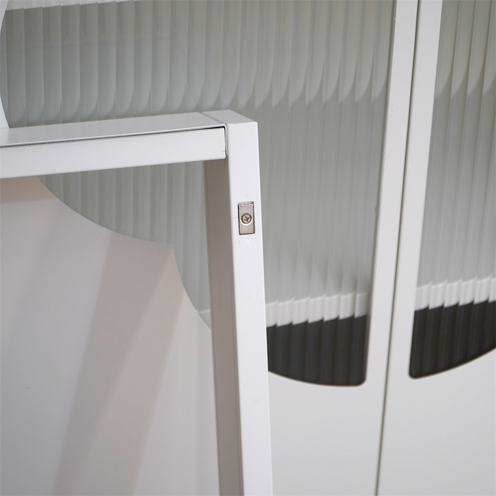 Chinese Style Clover Glass Storage Cabinet