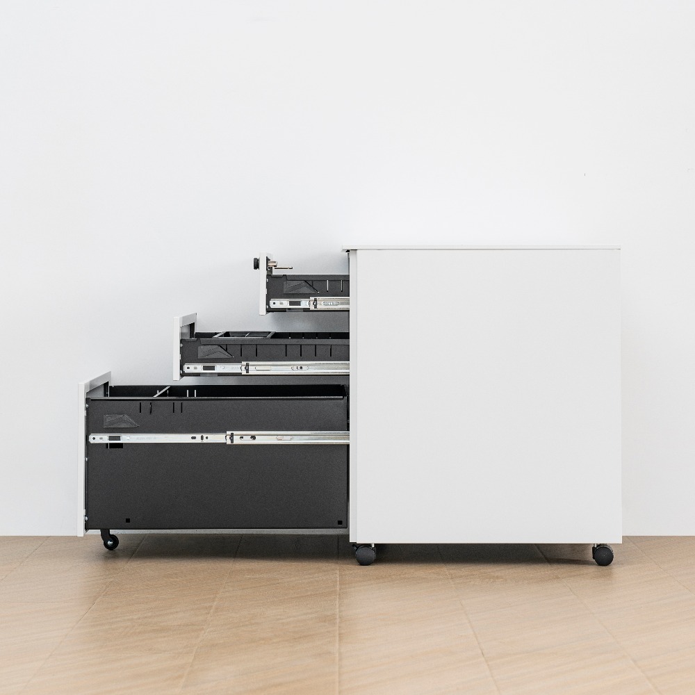 Minimalist Steel Mobile Three-Drawer Lockable Office Filing Cabinet（Price On Request）