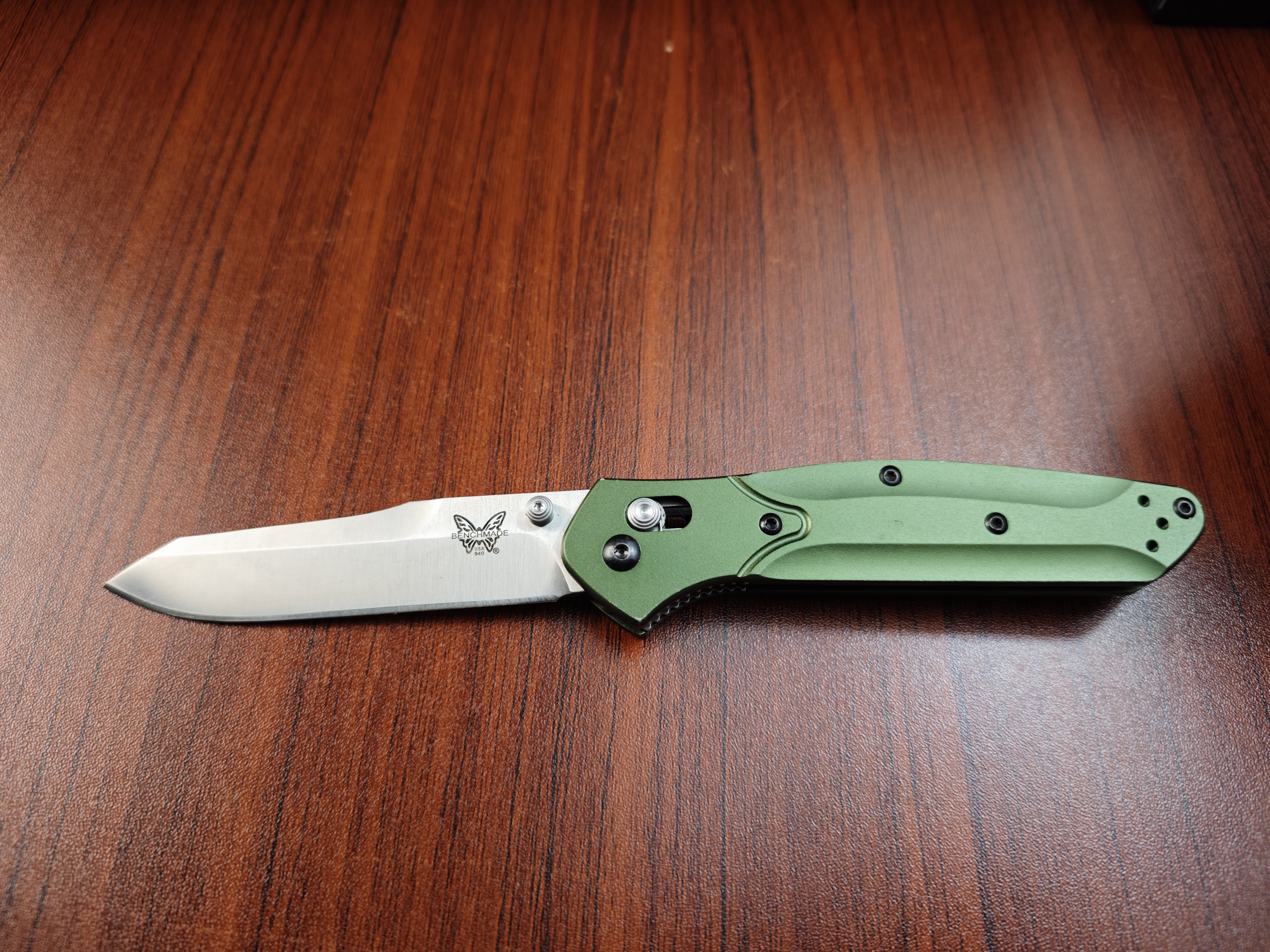  940 Auto Portable Knife