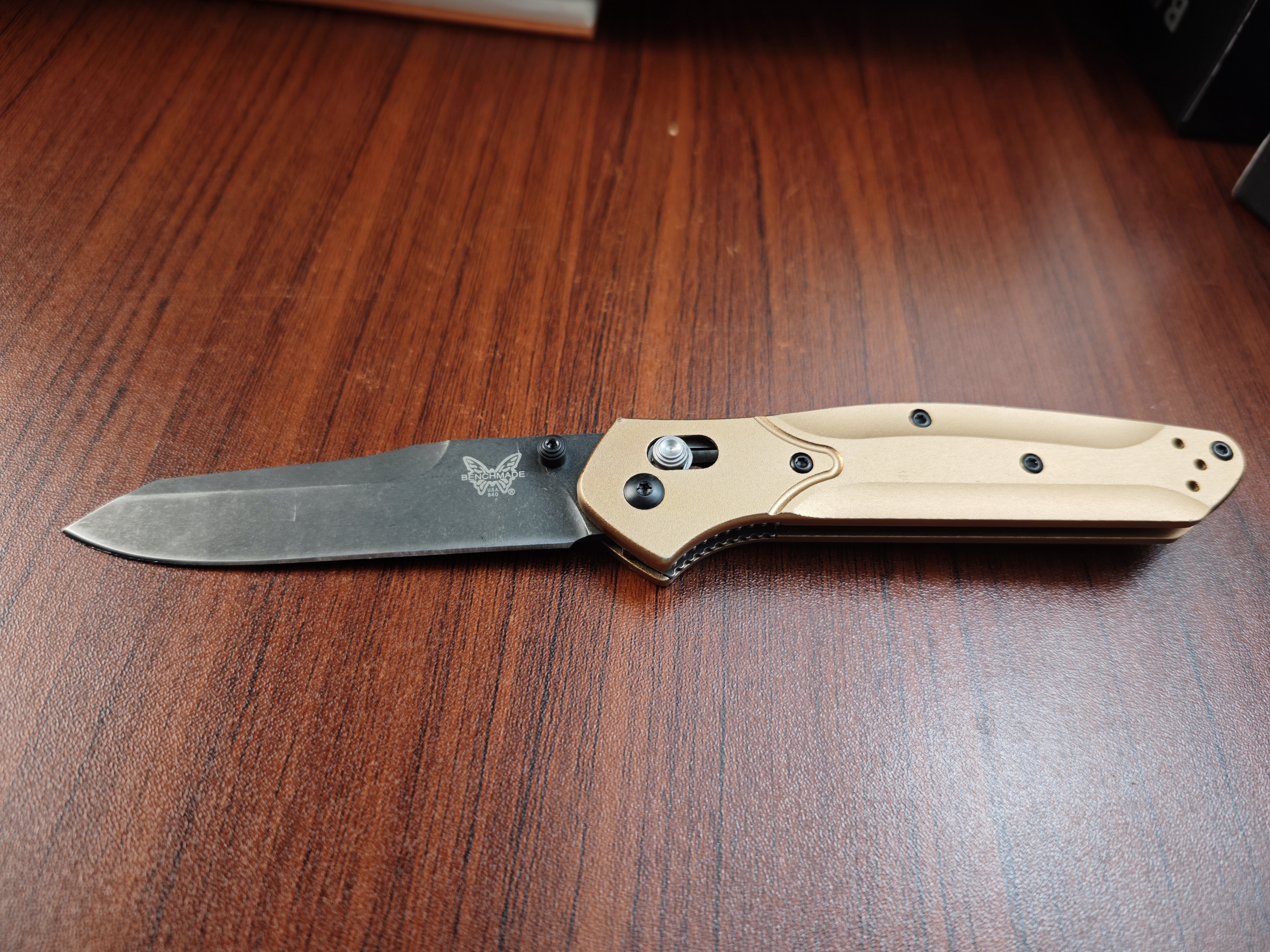  940 Auto Portable Knife