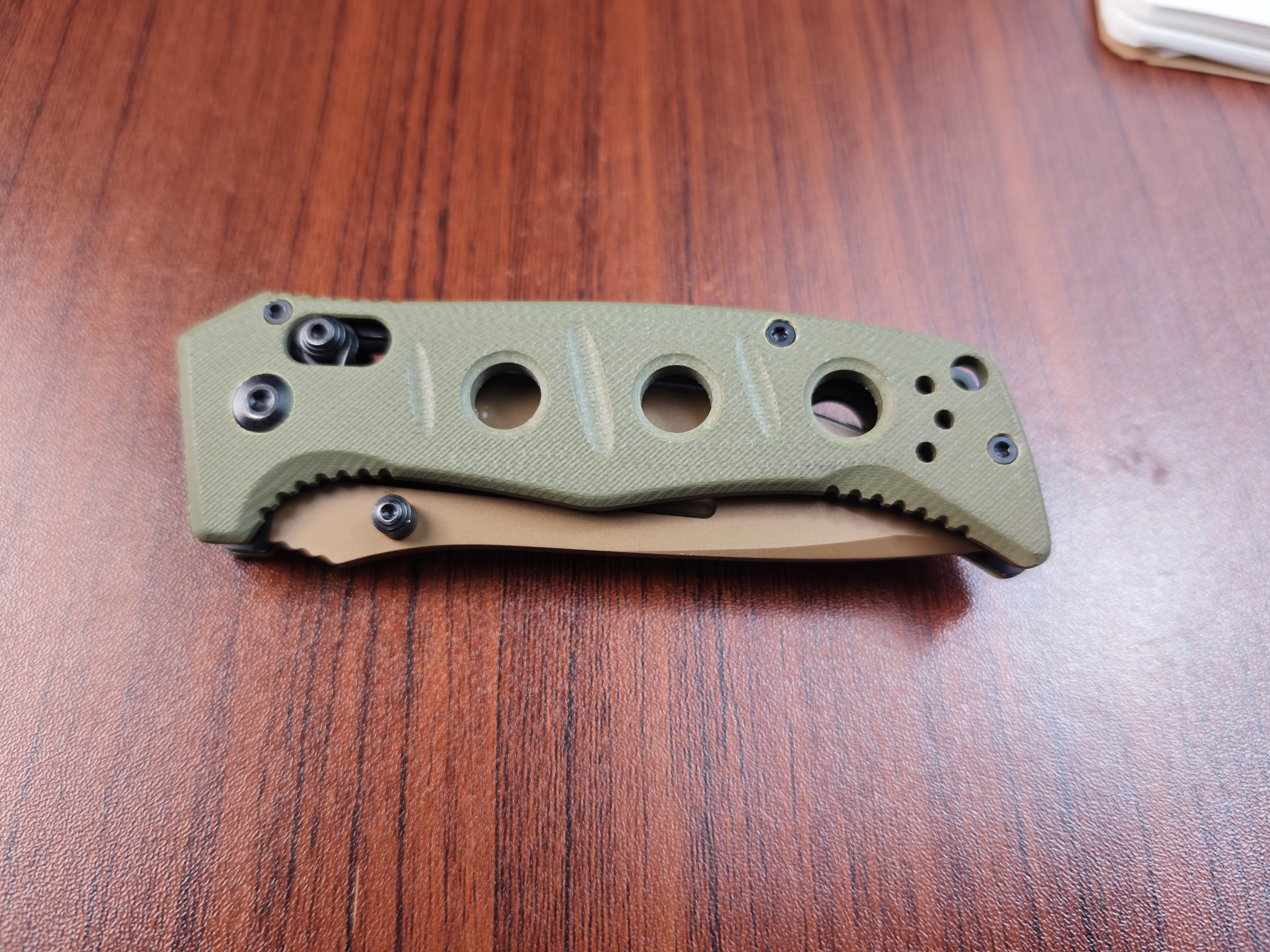  273 Auto Portable Knife