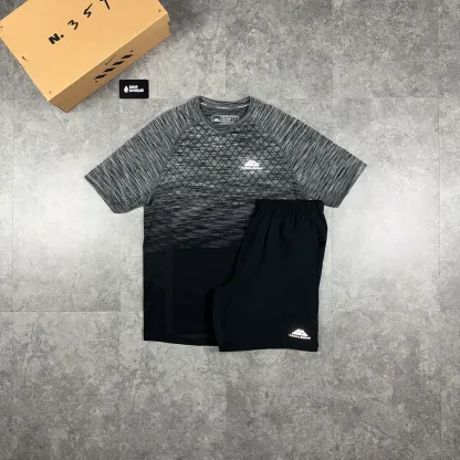 Trailberg Seamless T-Shirt Black & Black Essential 2.0 Shorts Set