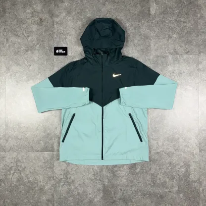 Nike UV Windrunner Jacket Forest Green