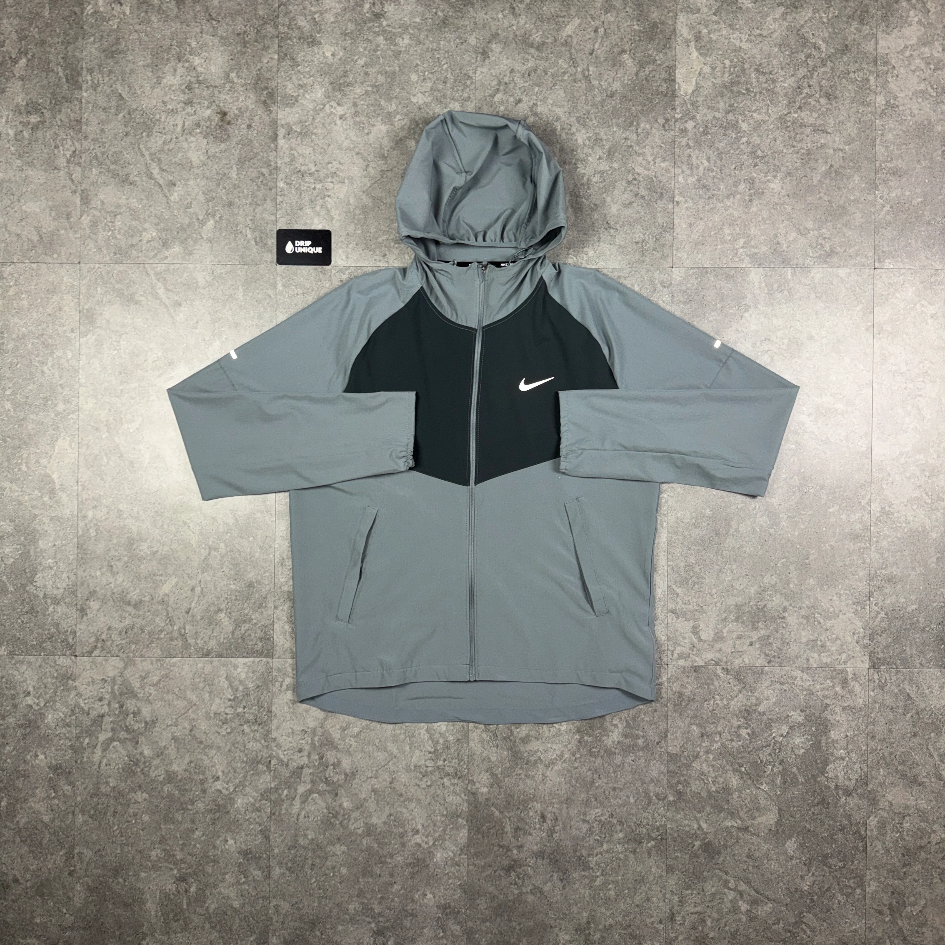 Nike Woven Repel Miler Windrunner Jacket Grey
