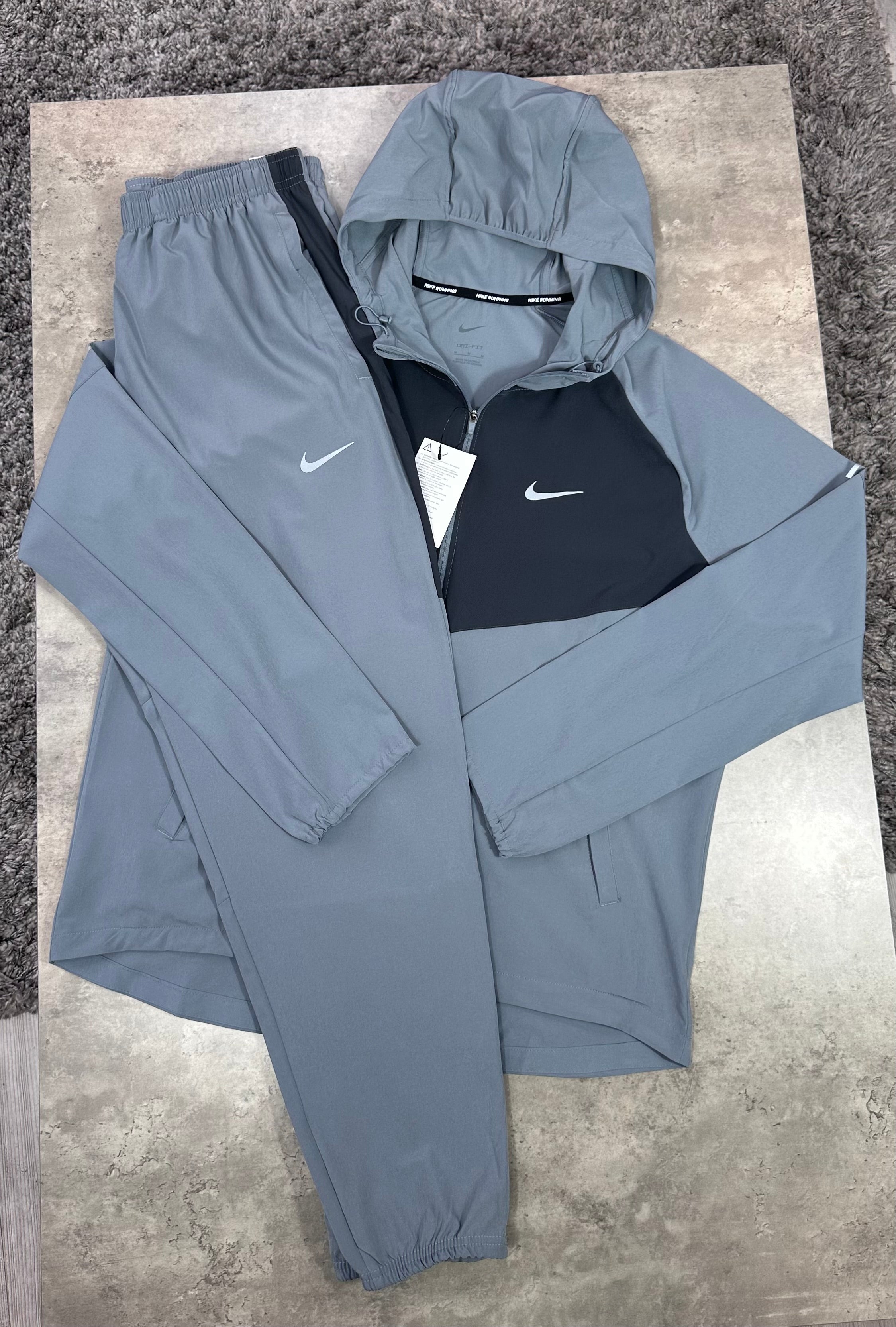 REPEL TRACKSUIT - GREY / BLACK