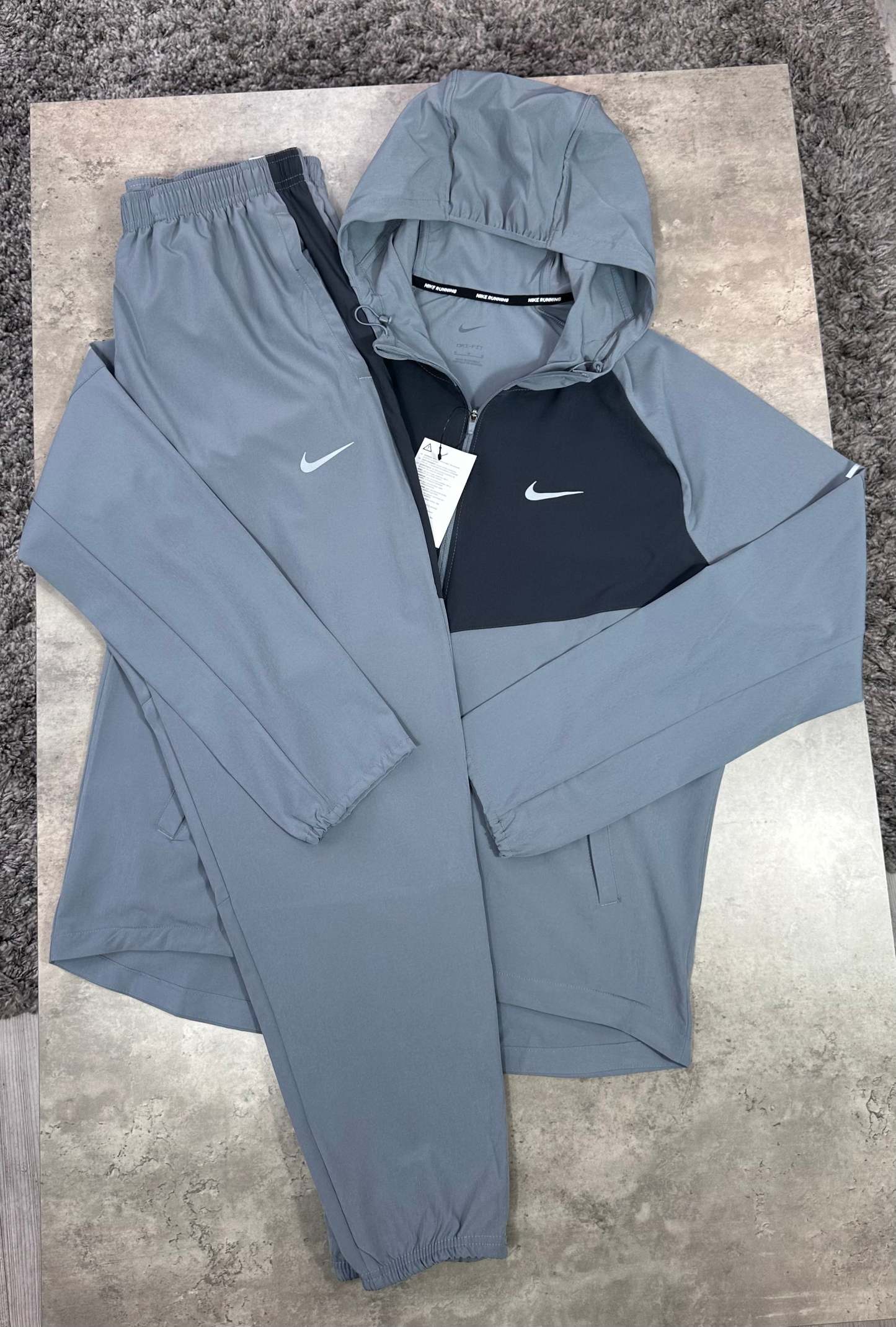 REPEL TRACKSUIT - GREY / BLACK