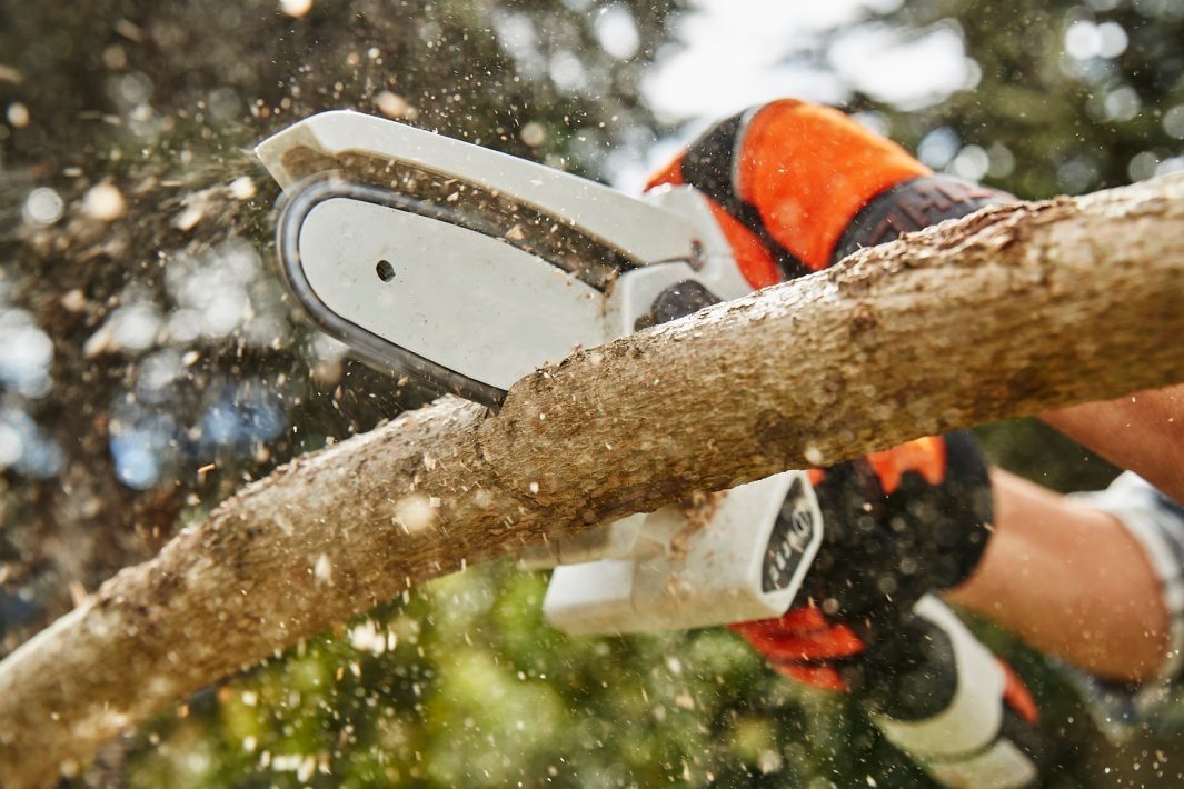 Electric Gardening Wood Cutter