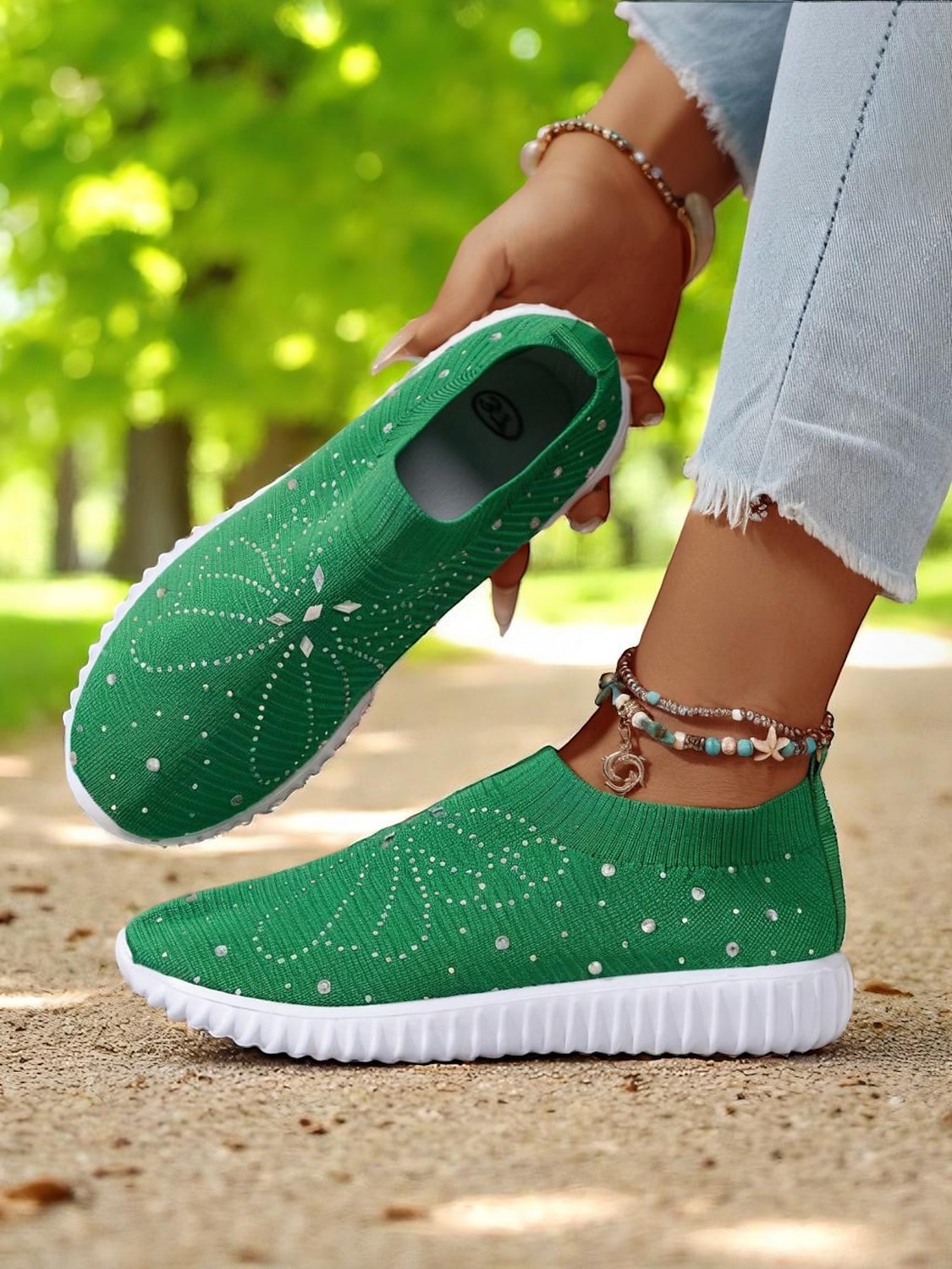 Women’s Slip-On Walking Shoes – Lightweight, Breathable & Comfortable for All-Day Wear