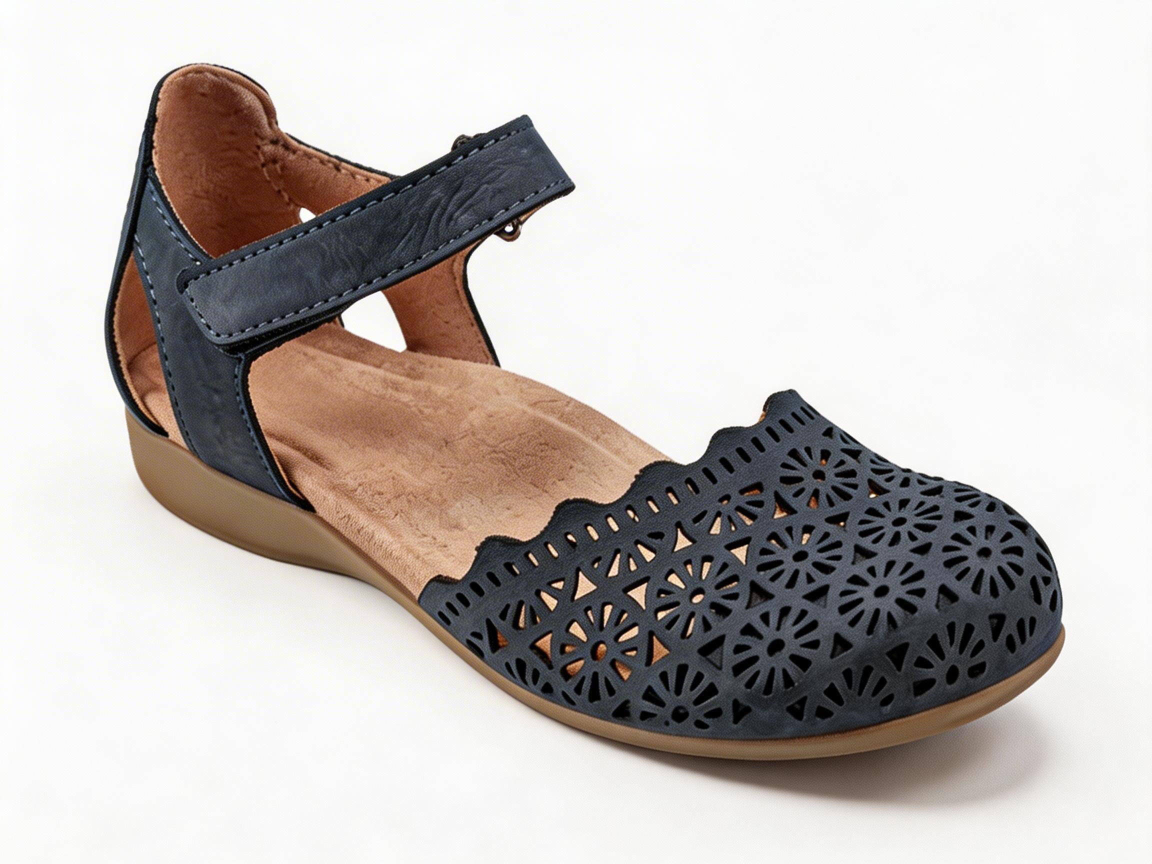 Women's Perforated Two-Piece Flat Sandals