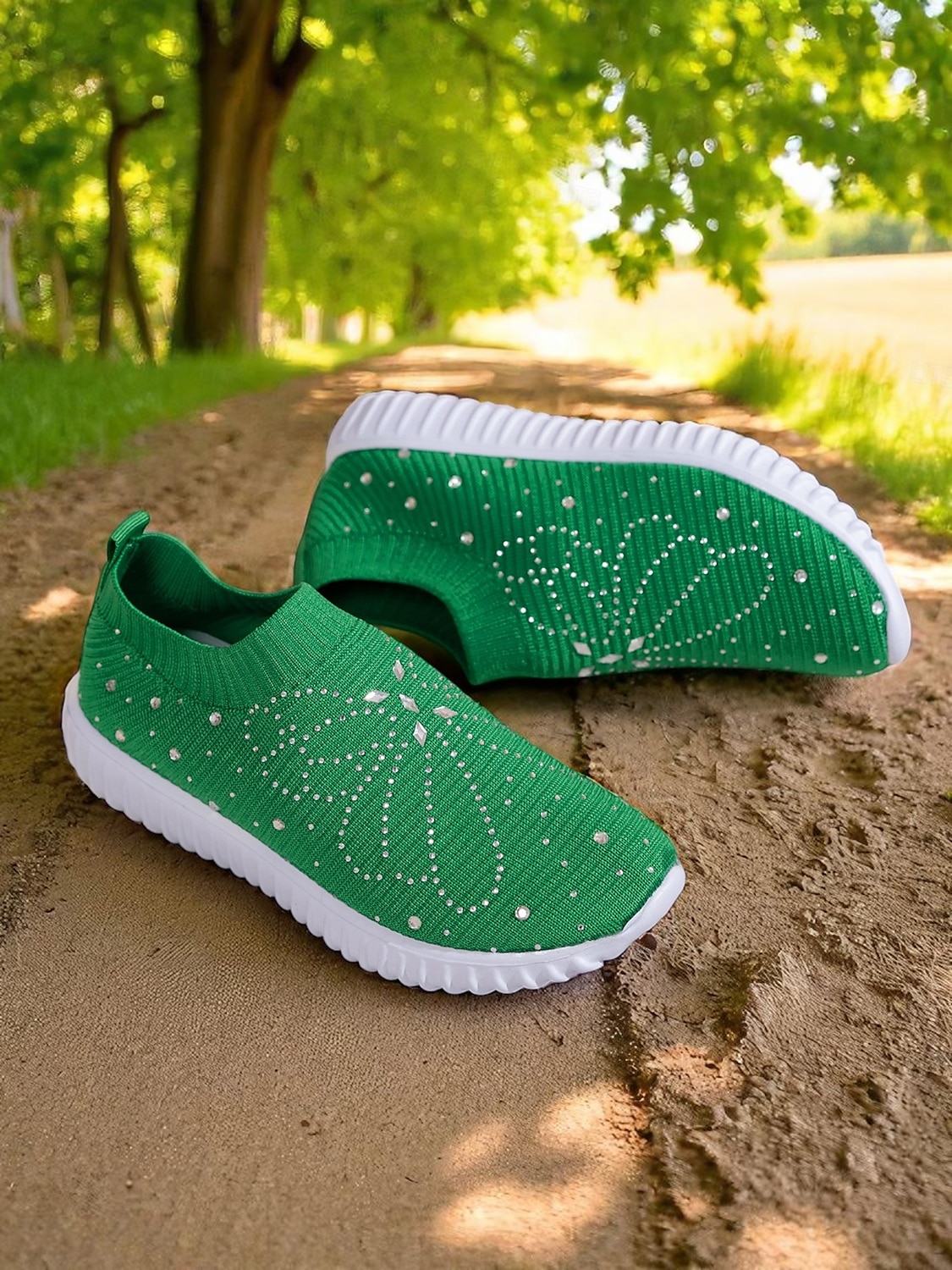 Women’s Slip-On Walking Shoes – Lightweight, Breathable & Comfortable for All-Day Wear