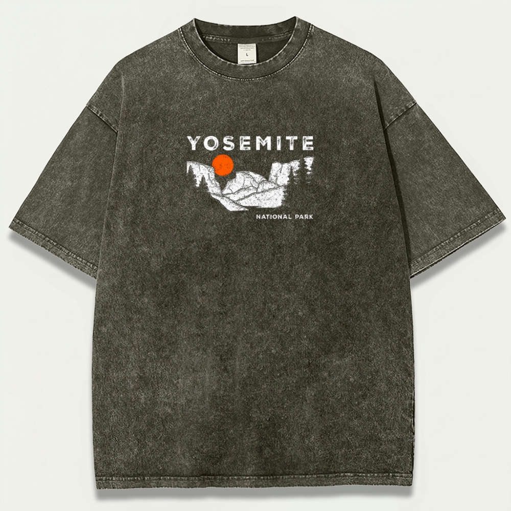 Yosemite National Park Vintage Organic Cotton Hiking Tee-HikeVista