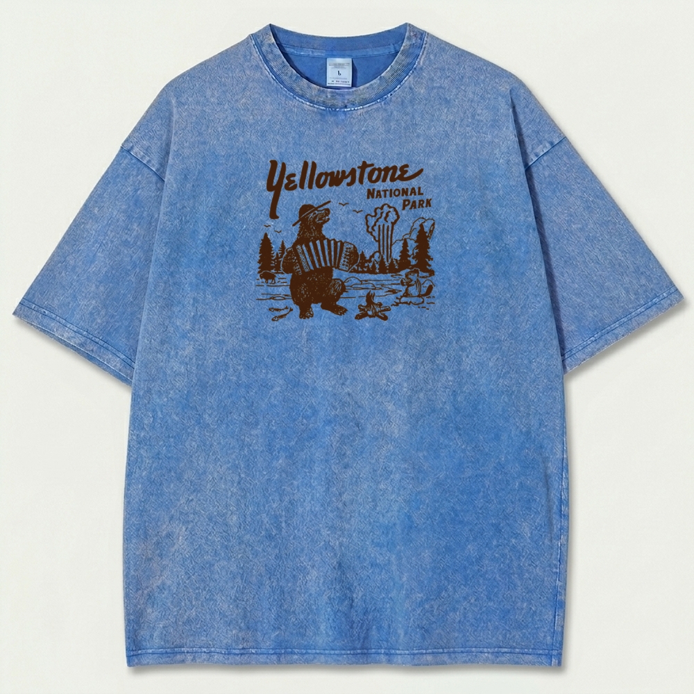 Yellowstone National Park Vintage Organic Cotton Bear Tee-HikeVista