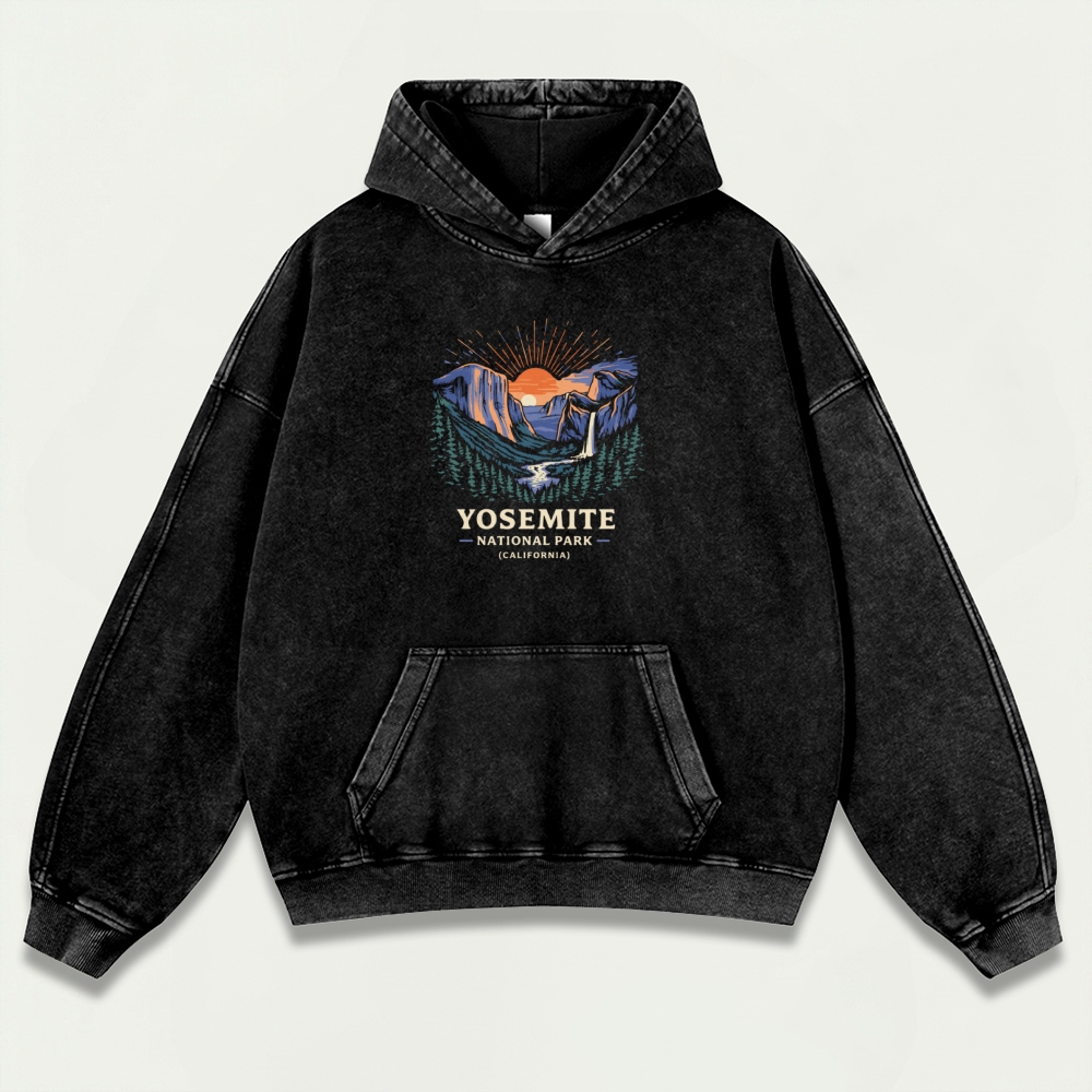 Yosemite National Park Vintage Premium Heavyweight Hiking Hoodie-HikeVista