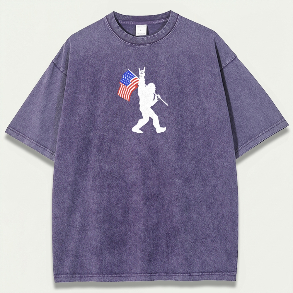 American Flag Bigfoot Vintage Organic Cotton Trail Tee-HikeVista