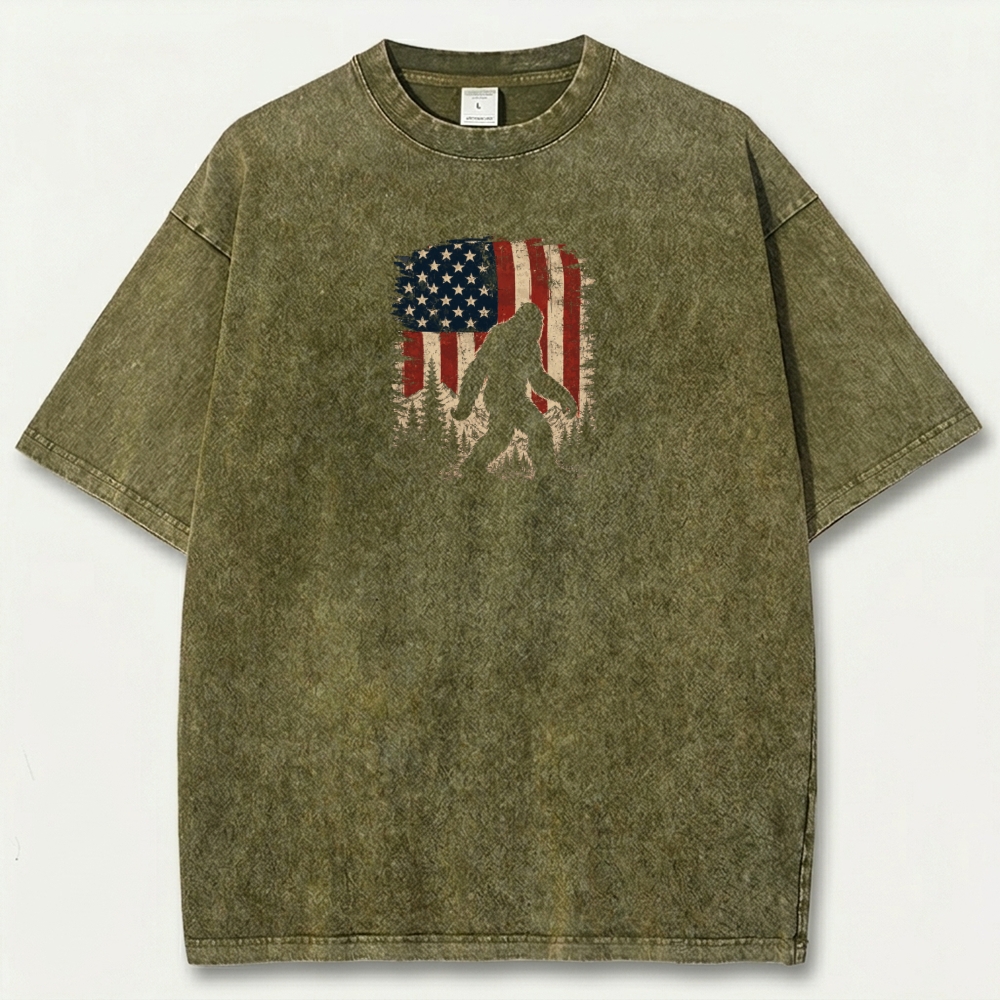 American Flag Bigfoot Vintage Organic Cotton Trail Tee-HikeVista