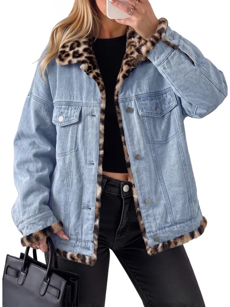 2026 Hot Women Reversible Leopard Lined Denim Jacket