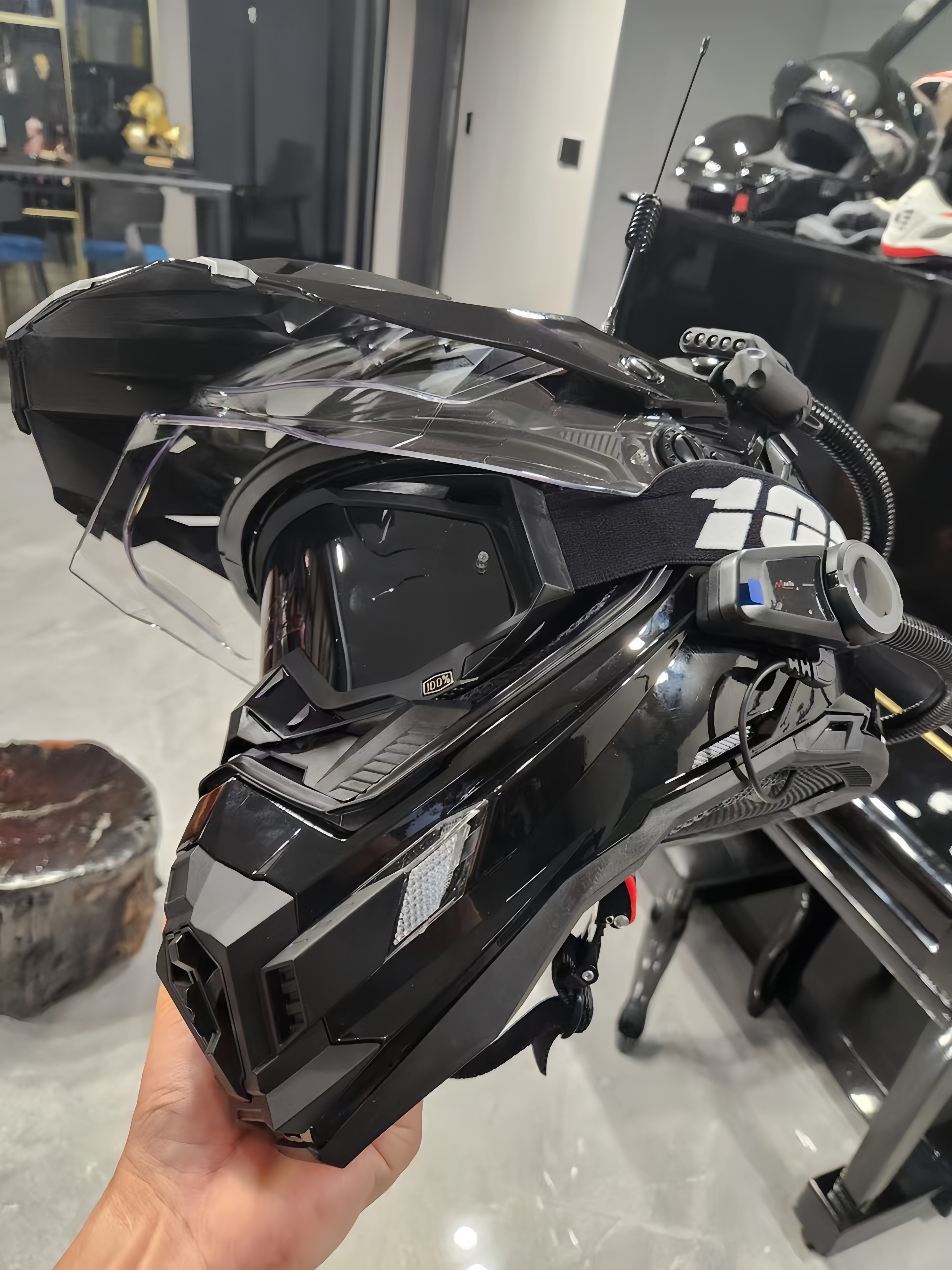K Series - Customized motorcycle helmet