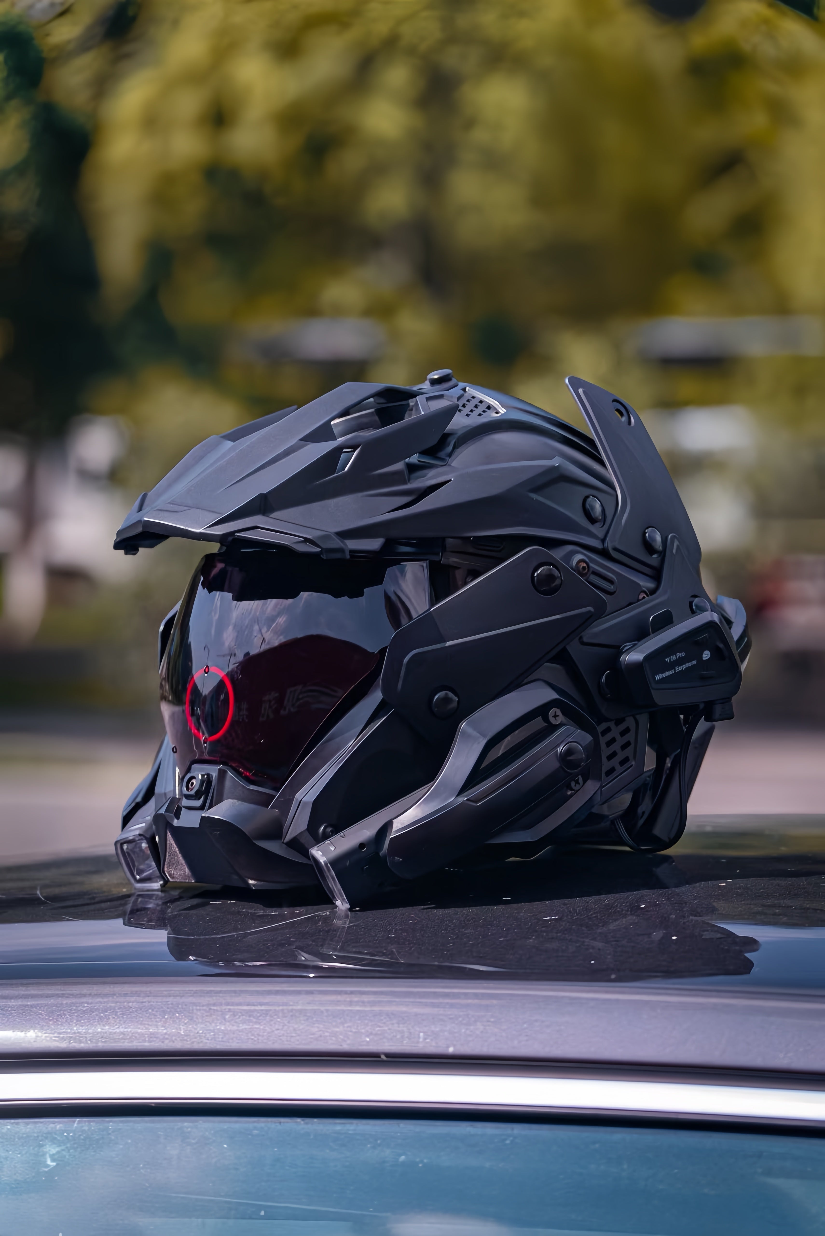 X Series - Customized motorcycle helmet