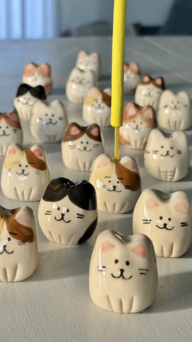 Cat Incense Holder