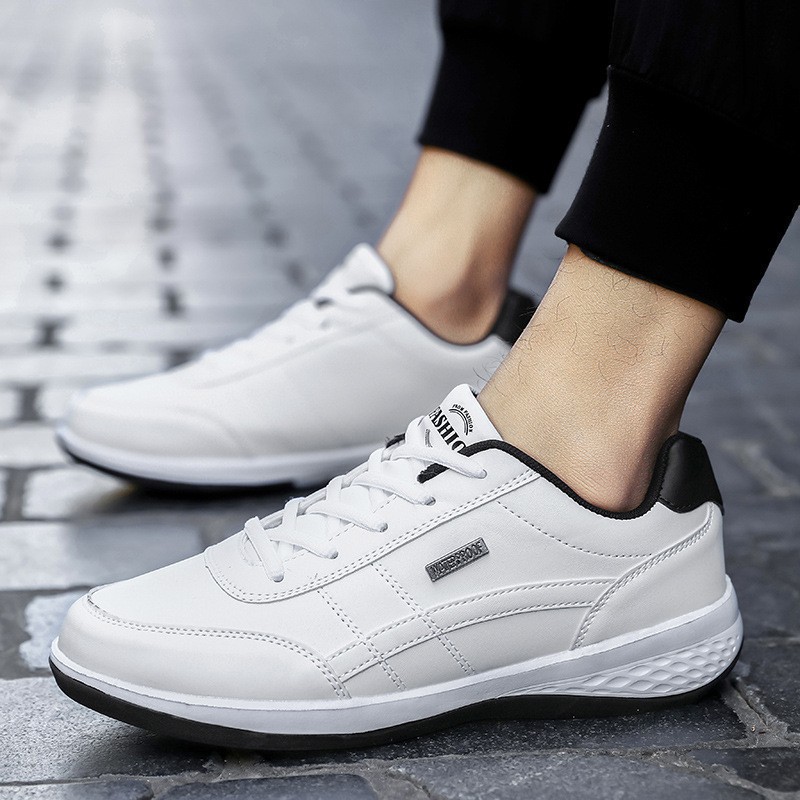 Nur für kurze Zeit: 50 % Rabatt! Trendige und schlichte Outdoor-Freizeitschuhe aus echtem Leder mit weichen Sohlen und rutschfester Konstruktion.