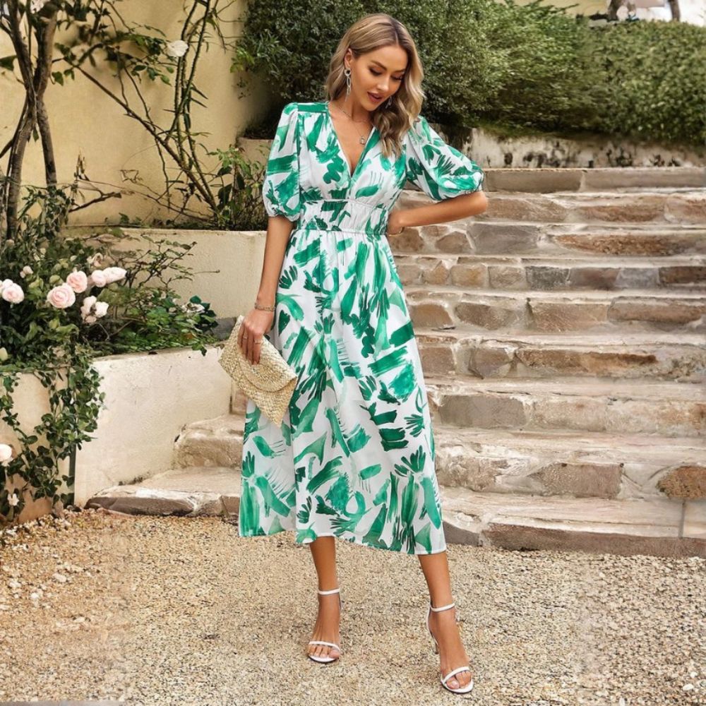 LYDIA | FLATTERING FLORAL MIDI DRESS